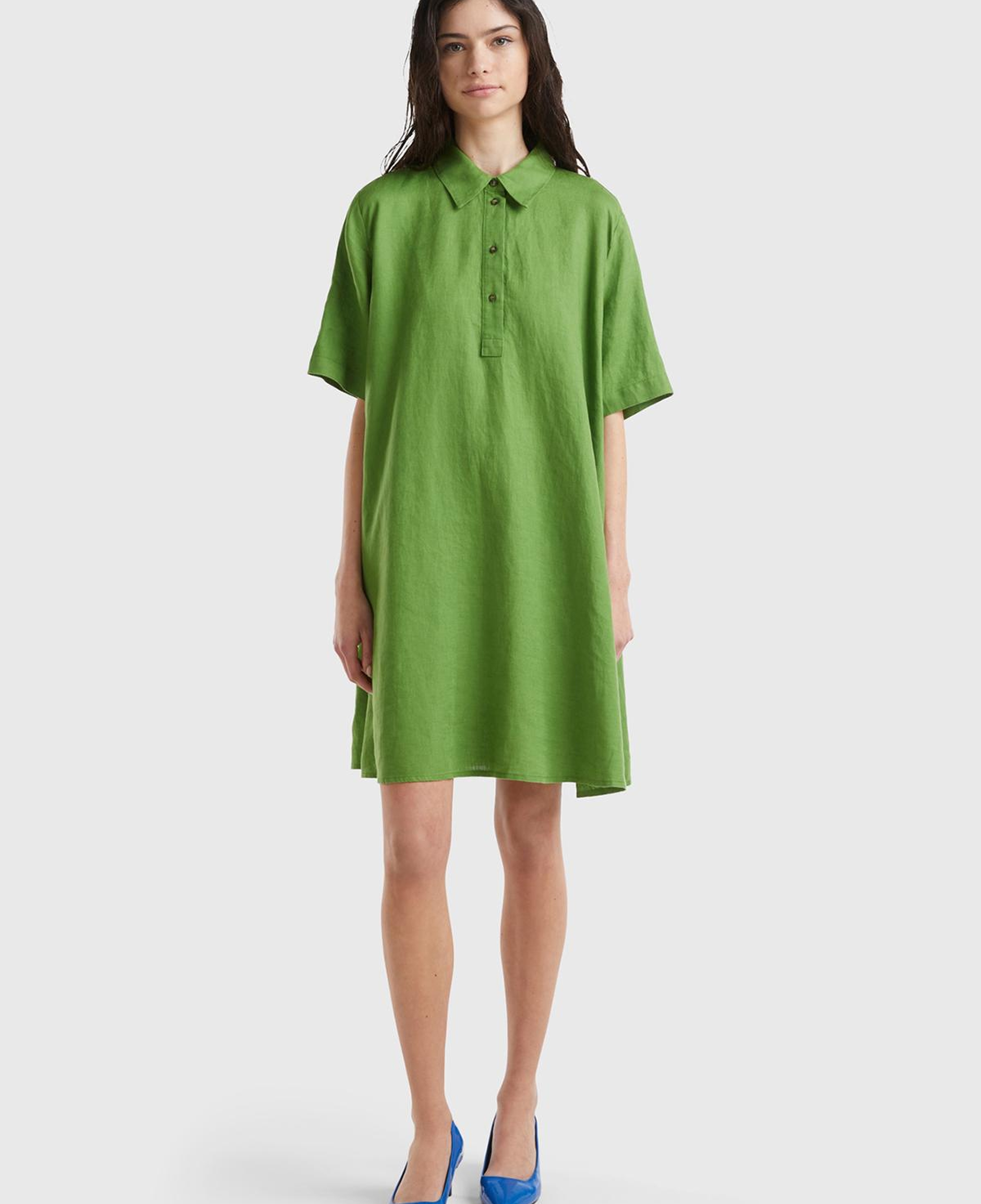 Kadın Soluk Yeşil %100 Keten Düğmeli Gömlek Yaka Hafif Bol Kesim Elbise