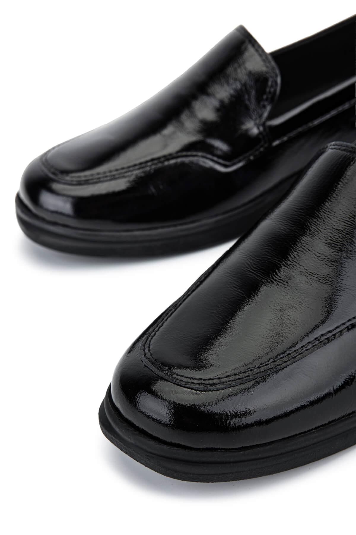 Tamer Tanca Kadın Hakiki Deri Siyah Rugan Comfort Ayakkabı