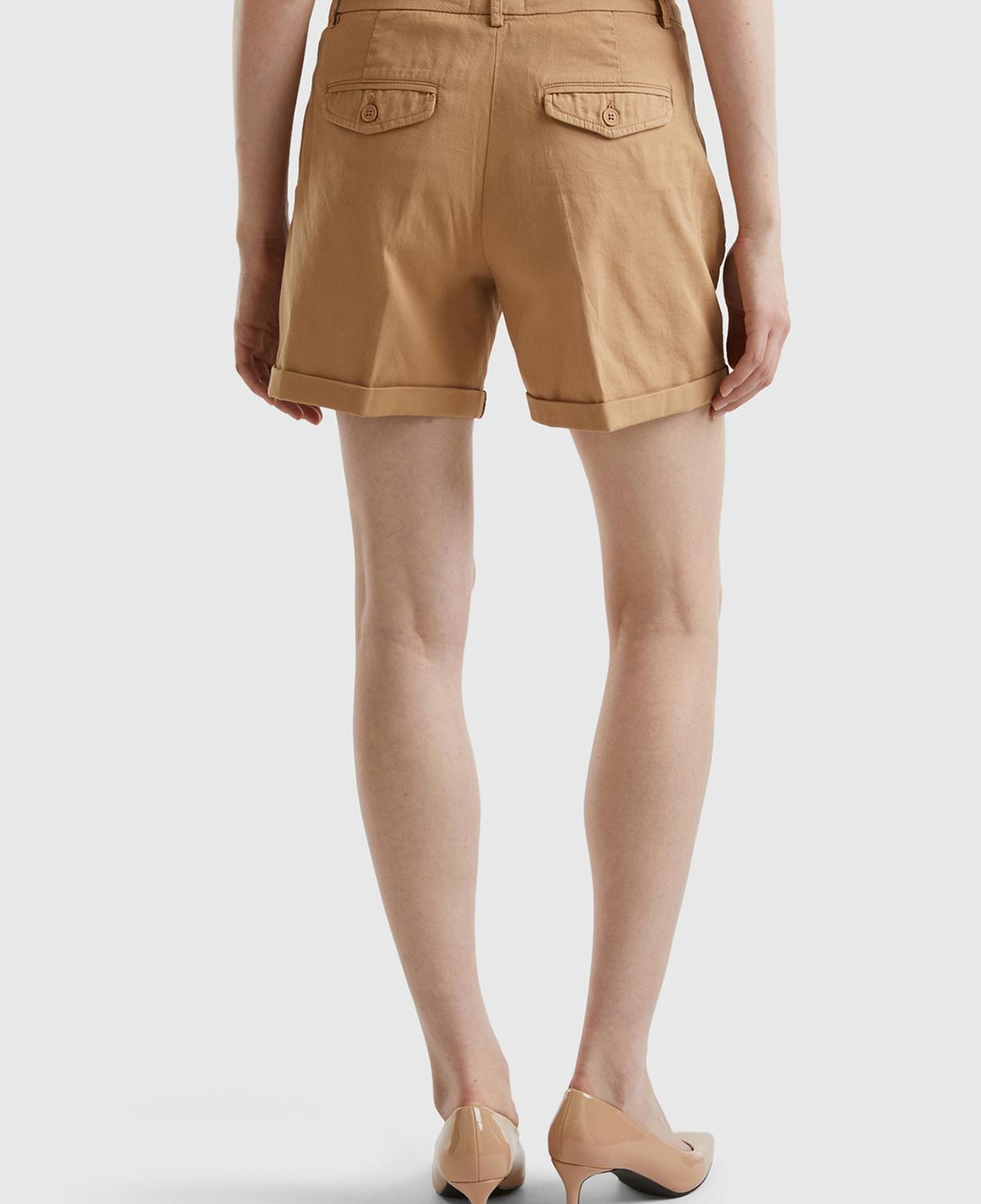 Kadın Taba Mevsimlik Bermuda