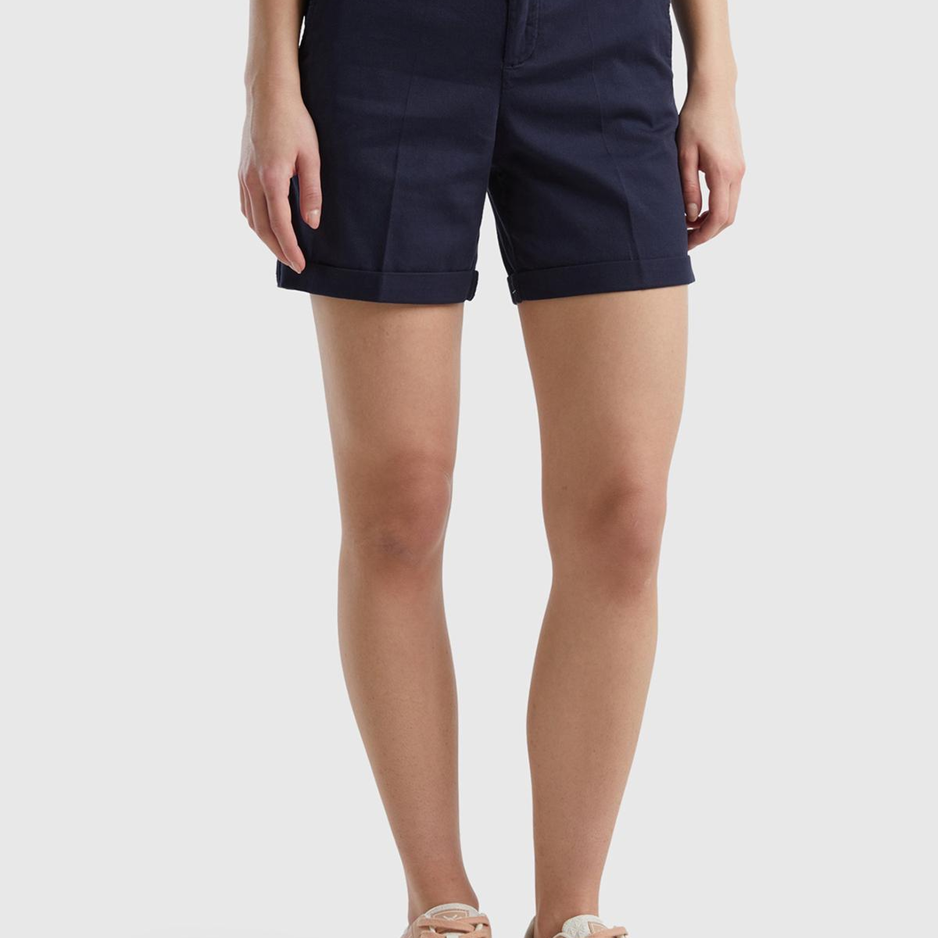 Kadın Lacivert Mevsimlik Bermuda