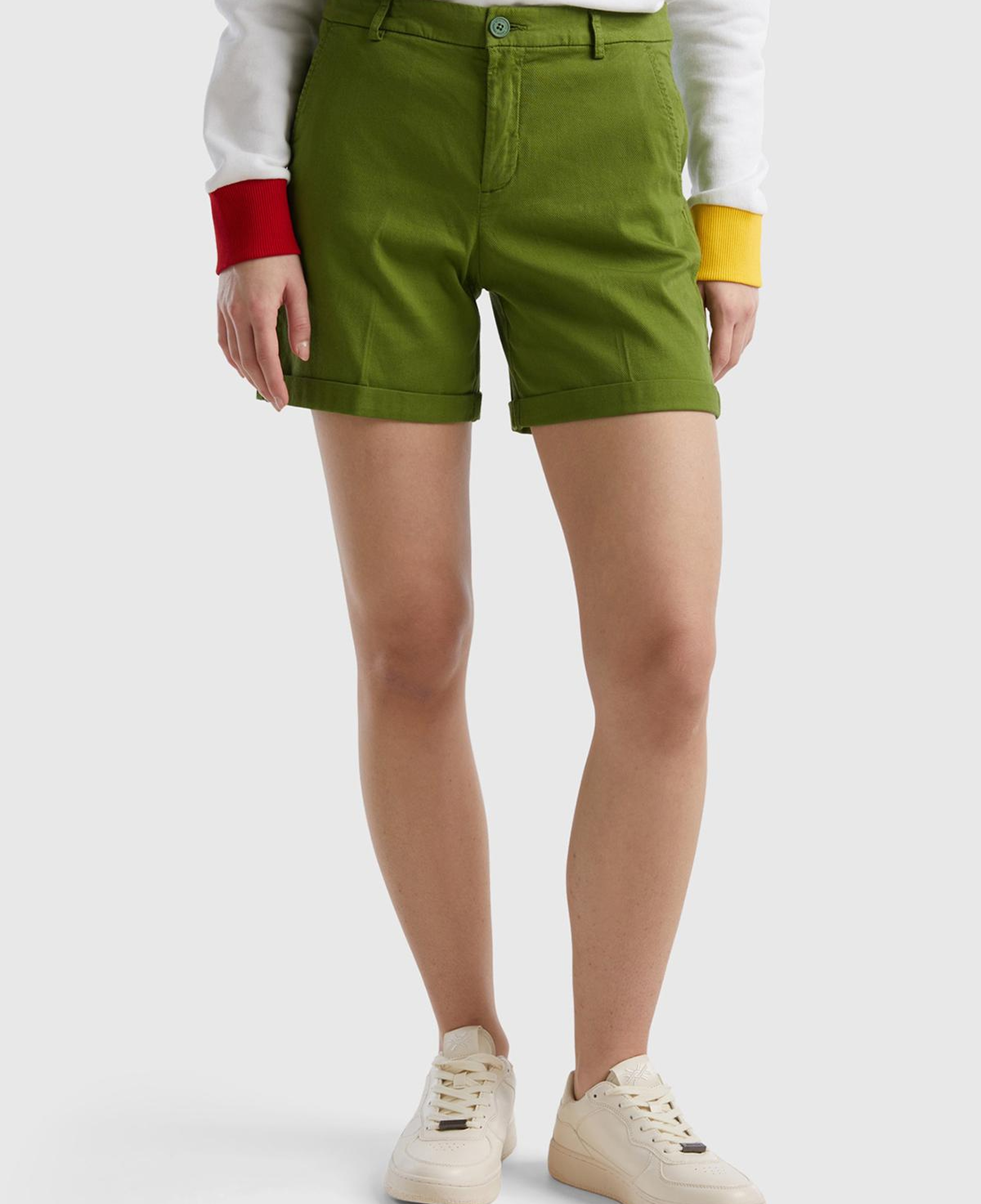 Kadın Soluk Yeşil Mevsimlik Bermuda