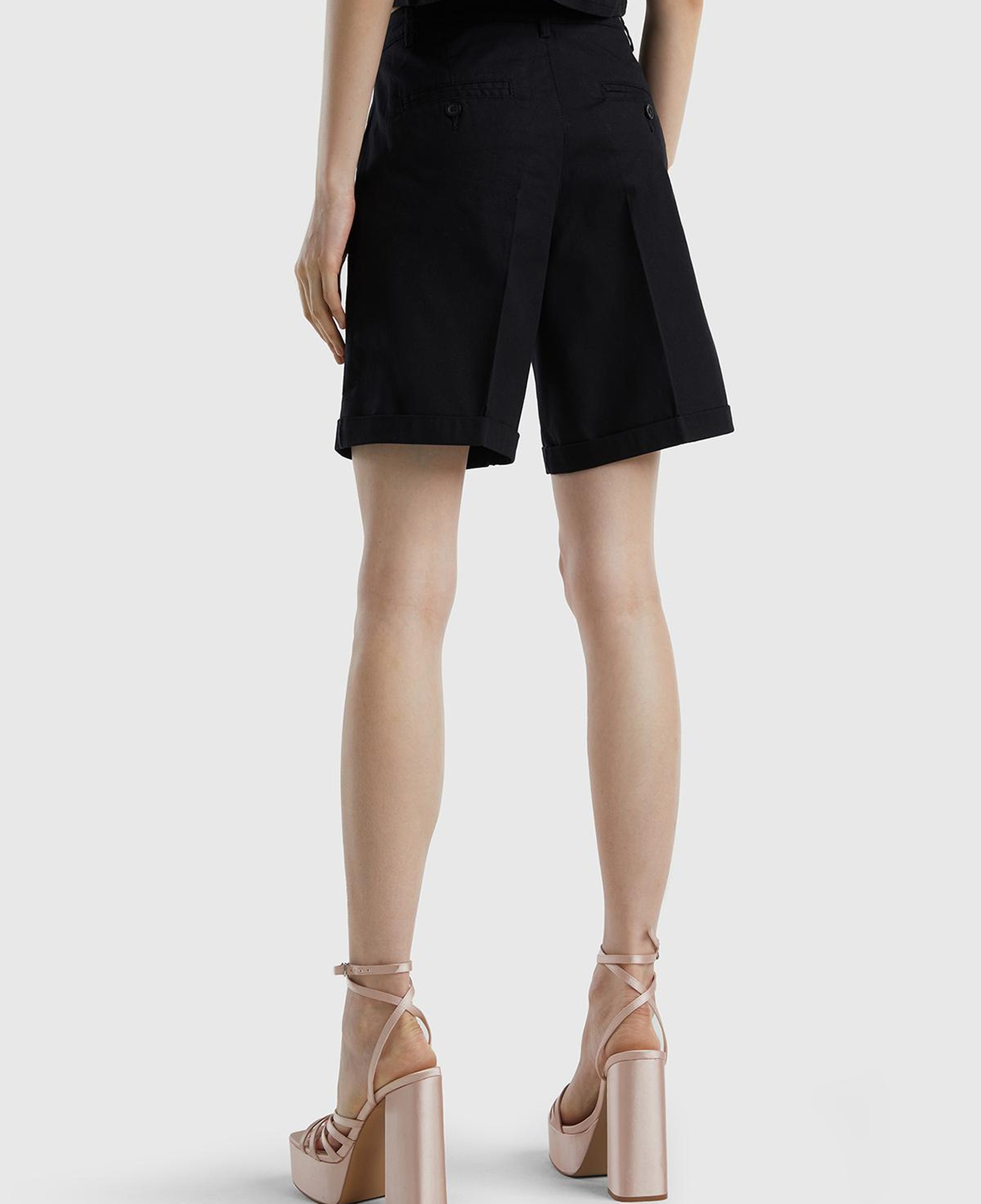 Kadın Siyah %100 Koton Chino Bermuda