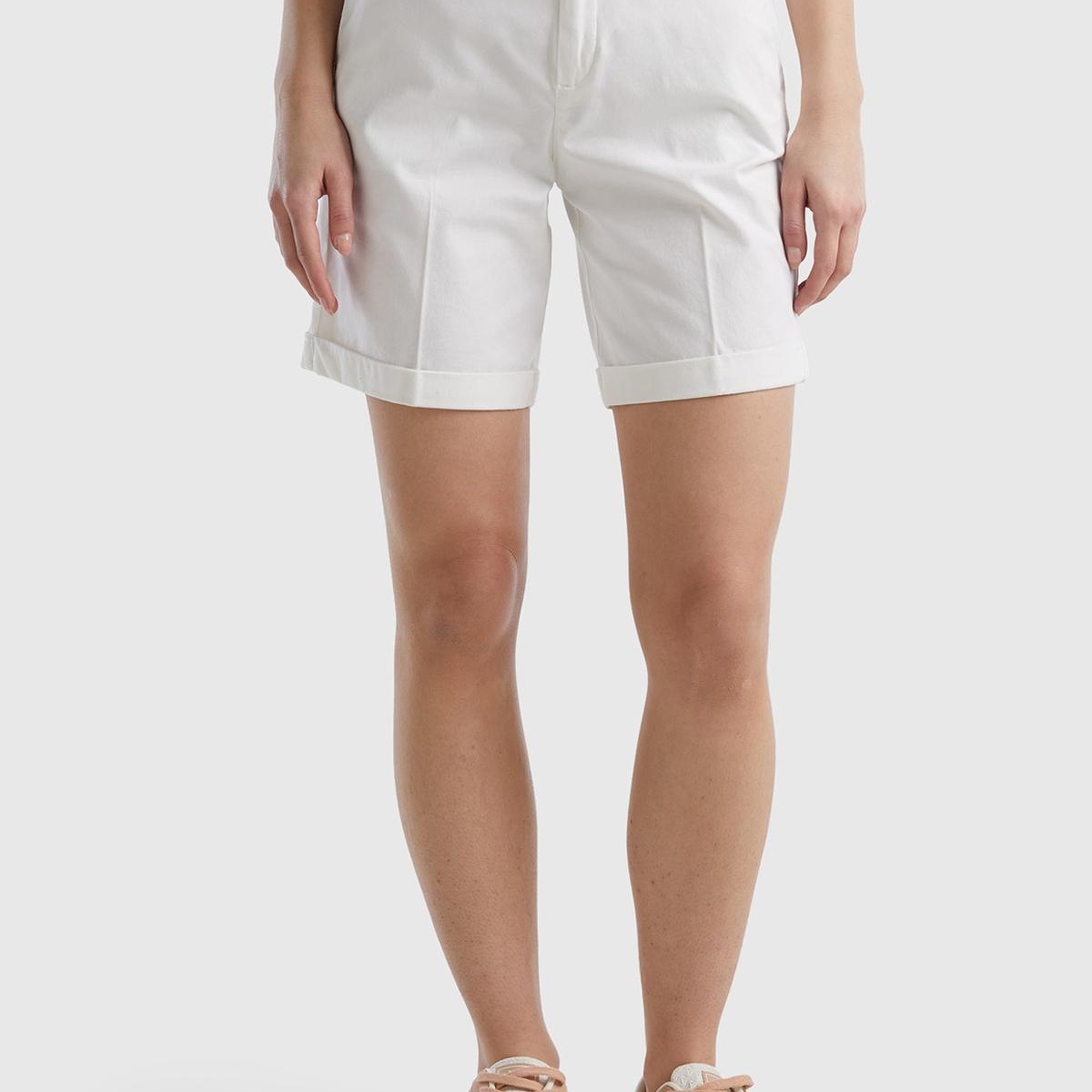 Kadın Beyaz %100 Koton Chino Bermuda