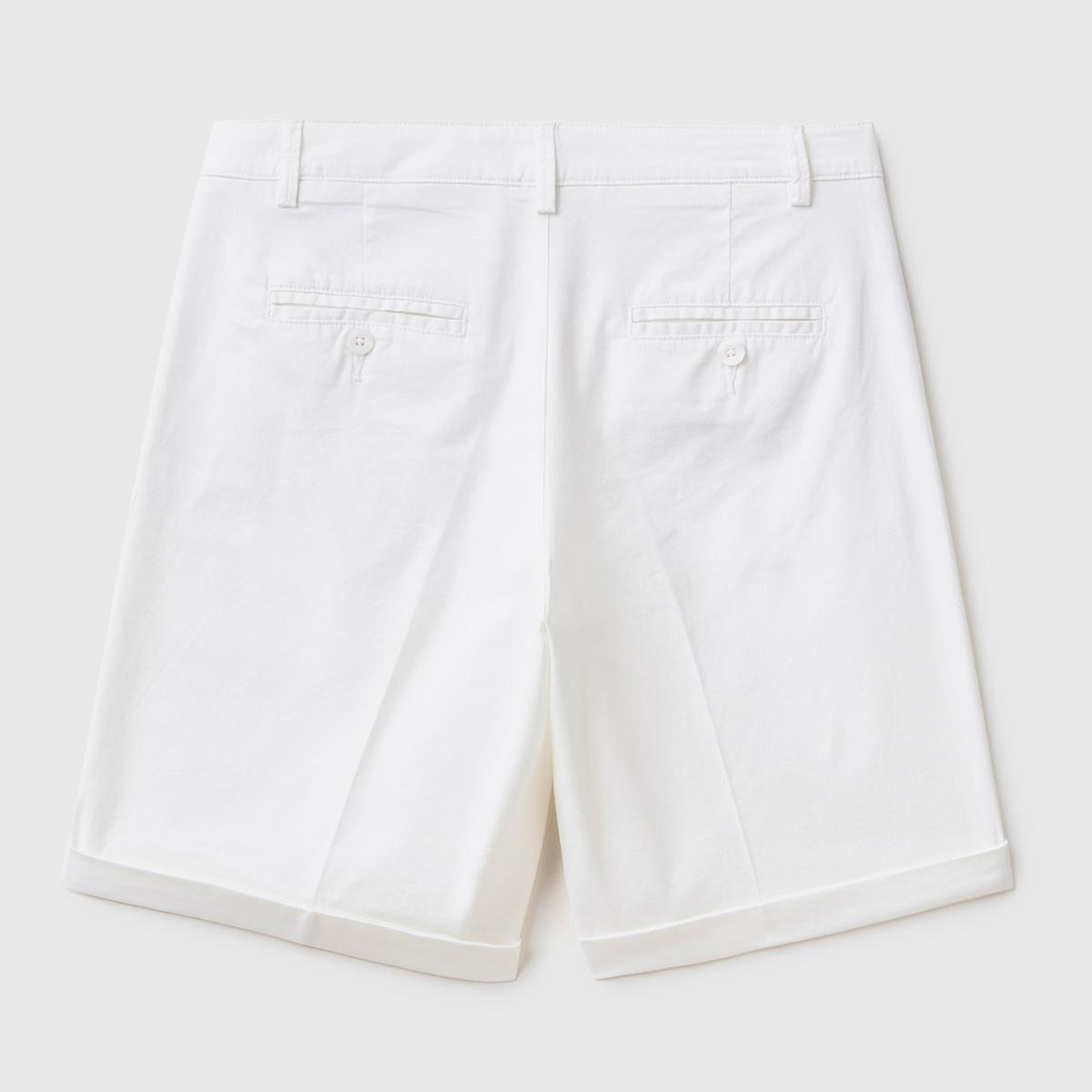 Kadın Beyaz %100 Koton Chino Bermuda