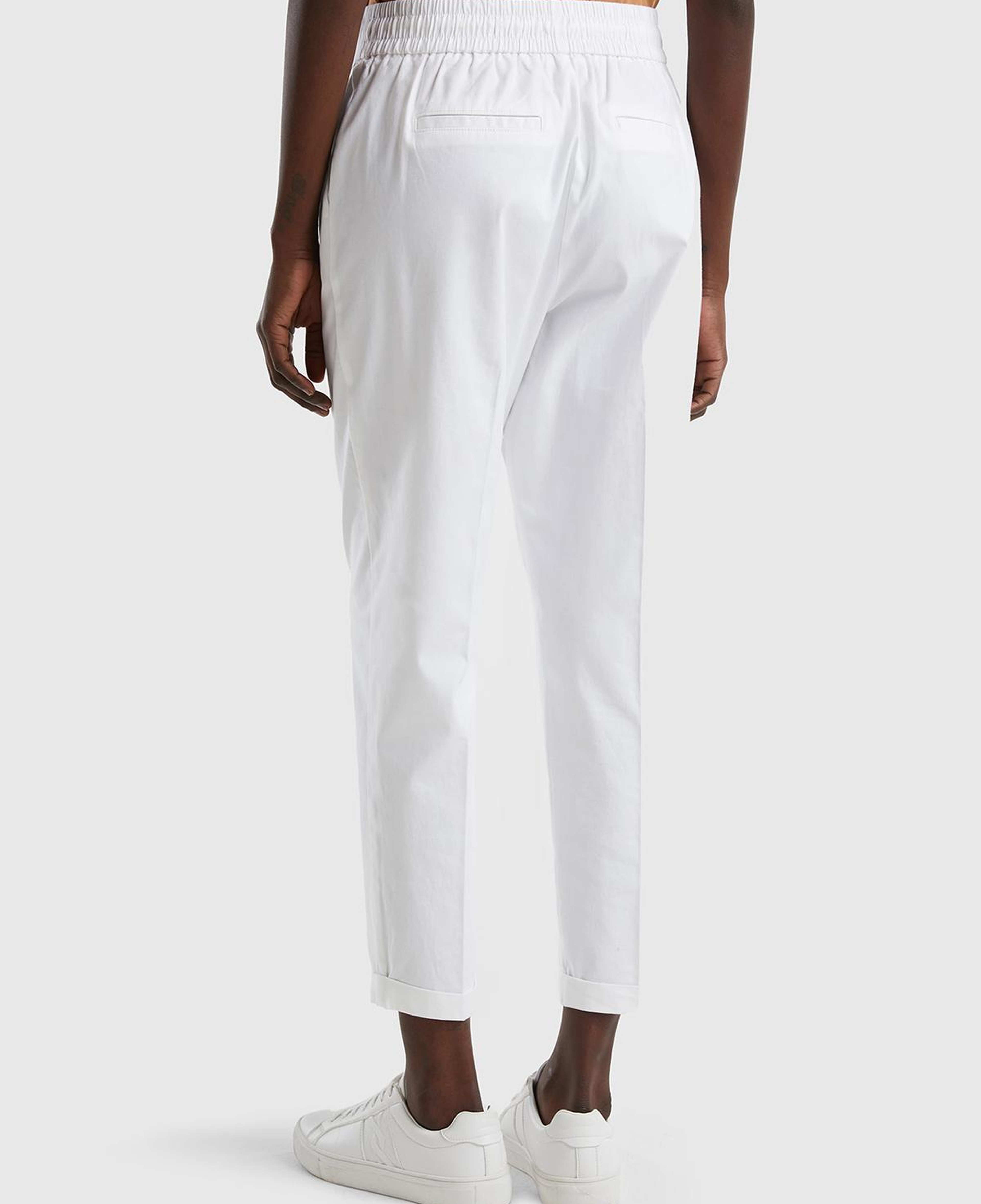 Kadın Beyaz Jogger Pantolon