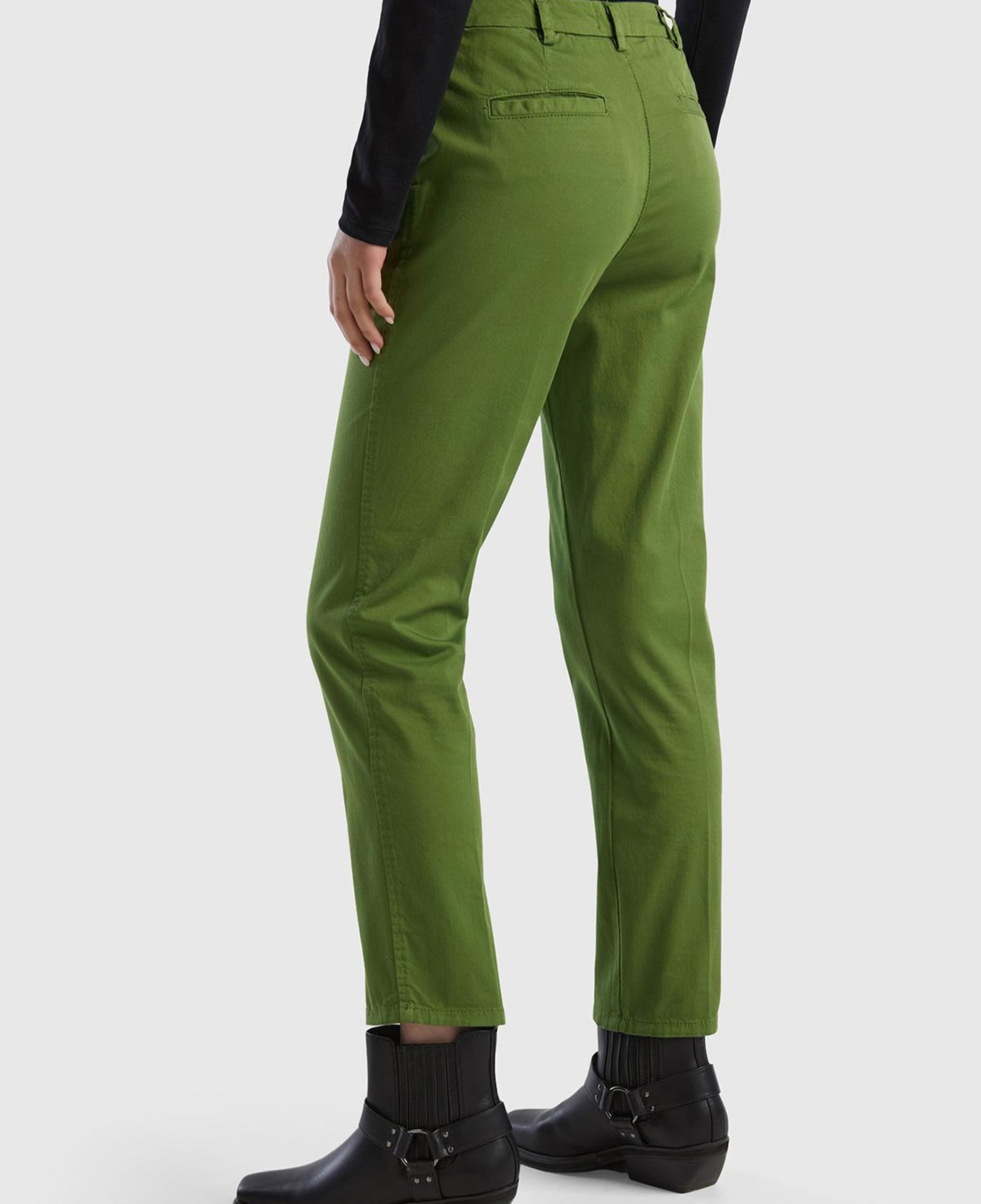 Kadın Soluk Yeşil Elastanlı Basic Chino Pantolon