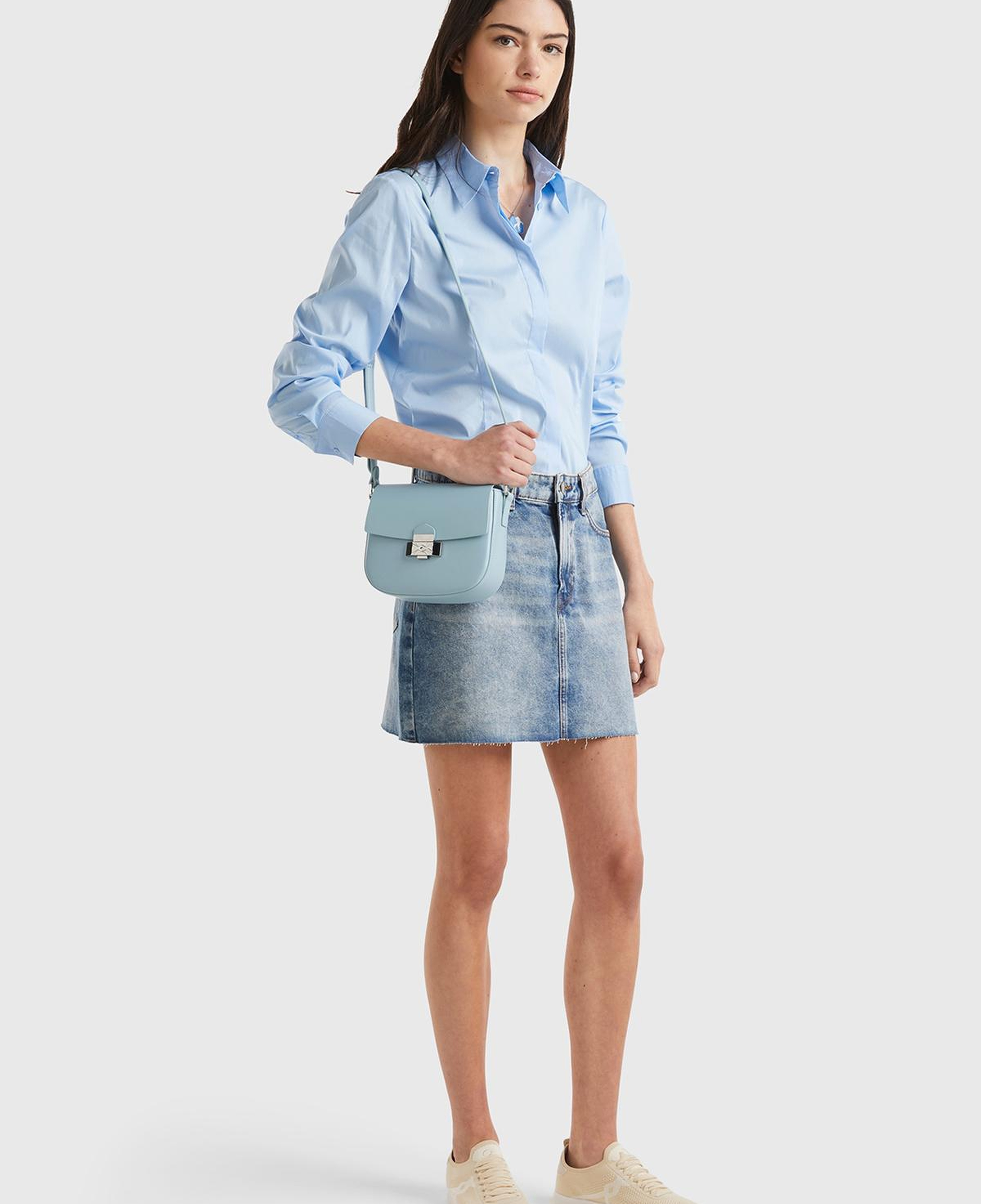 Kadın Lacivert %100 Pamuk Ucu Dikişsiz 5 Cepli Mini Denim Etek