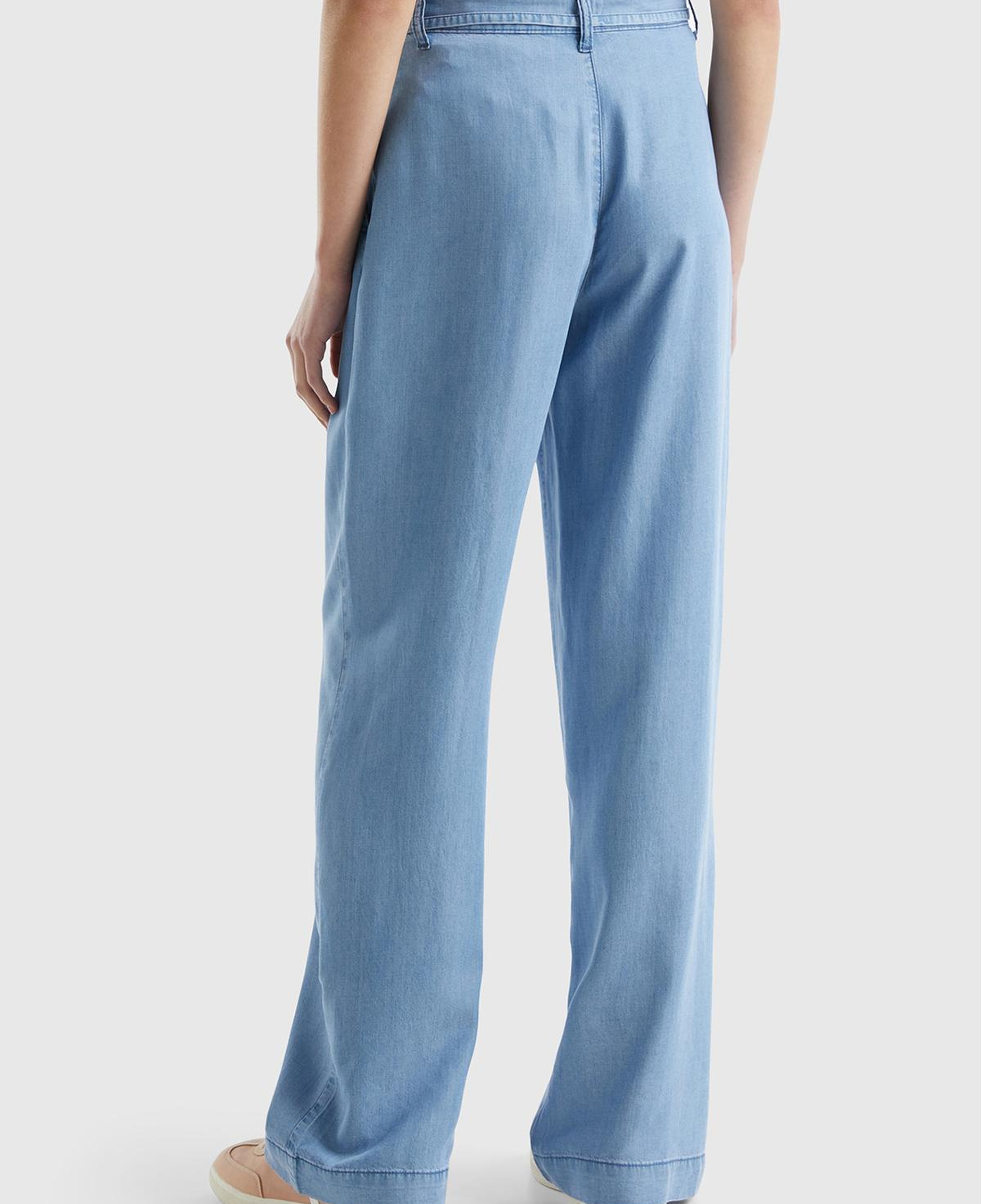 Kadın Mavi %100 Liyosel Kemer Delikli Beli İpli Geniş Paça Pantolon