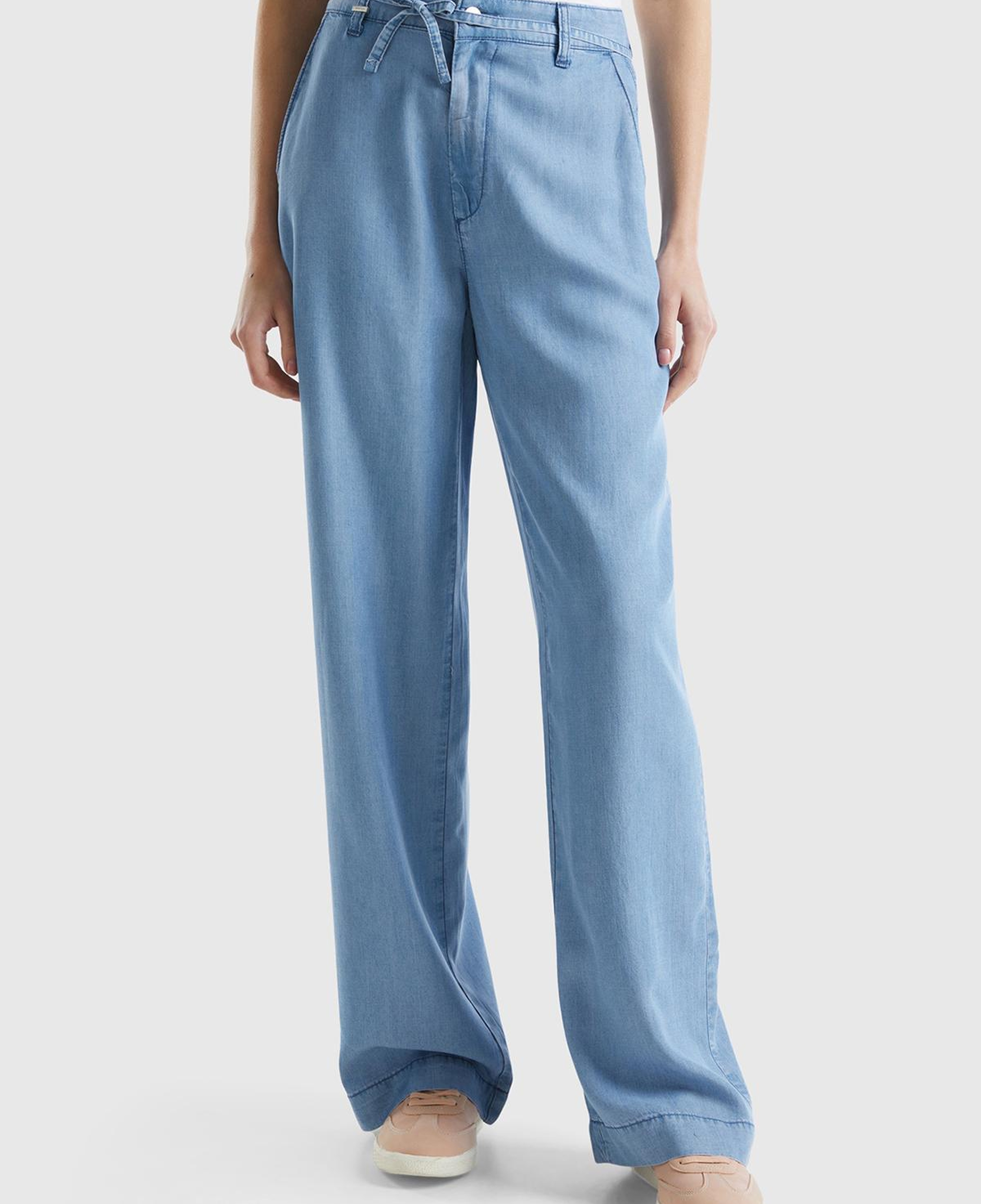Kadın Mavi %100 Liyosel Kemer Delikli Beli İpli Geniş Paça Pantolon