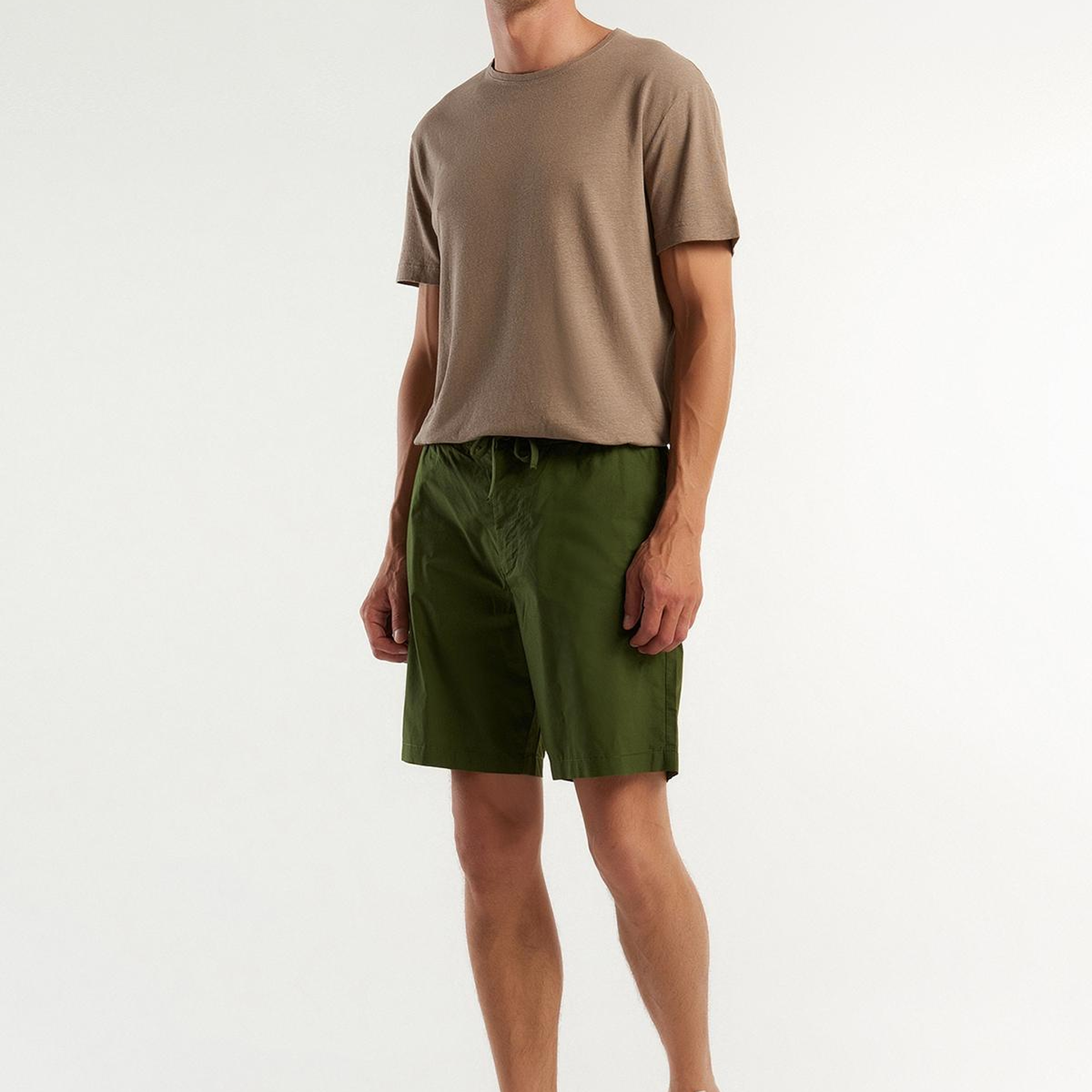 Erkek Koyu Yeşil %100 Pamuk 4 Cepli Beli Büzgülü İpli Kısa Şort