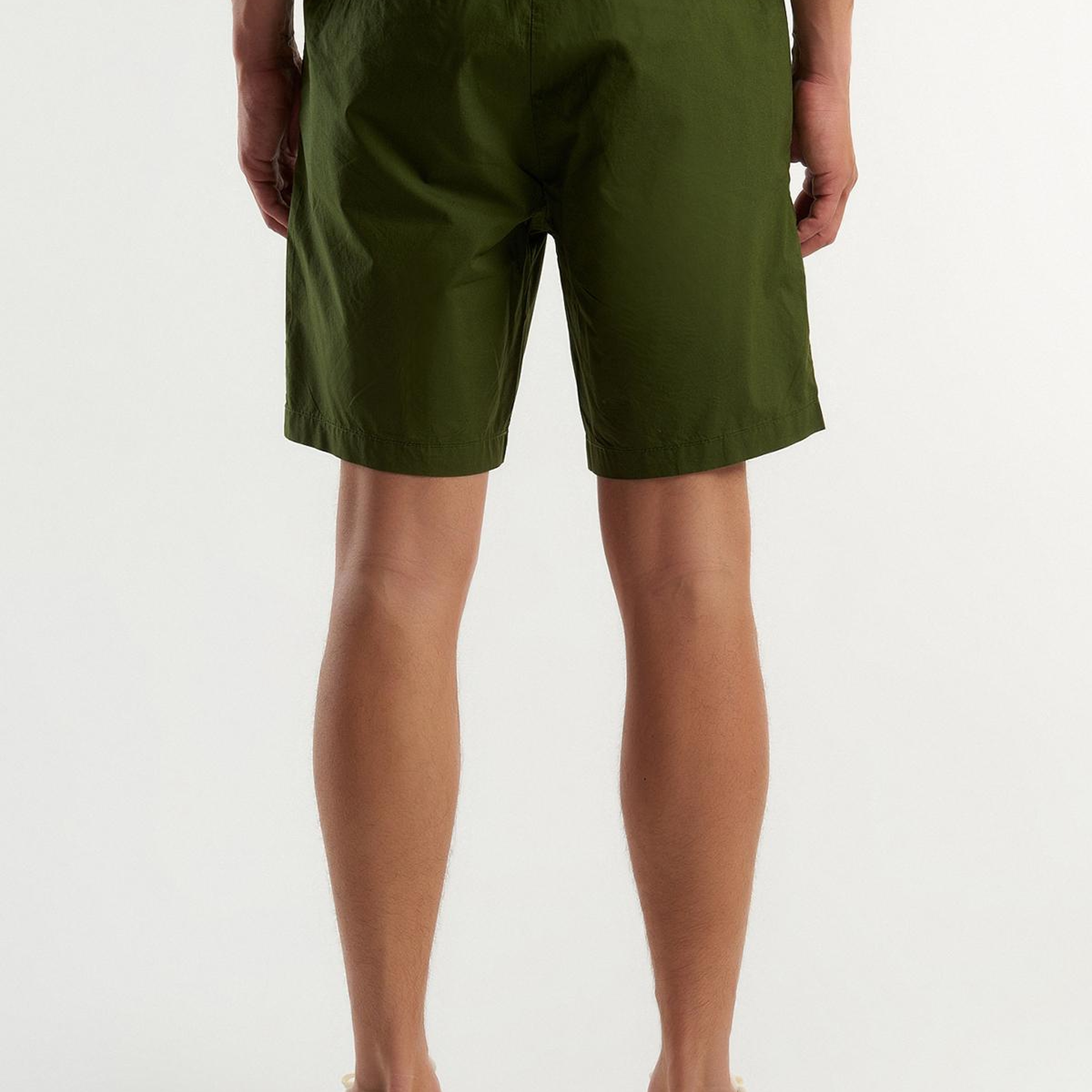 Erkek Koyu Yeşil %100 Pamuk 4 Cepli Beli Büzgülü İpli Kısa Şort