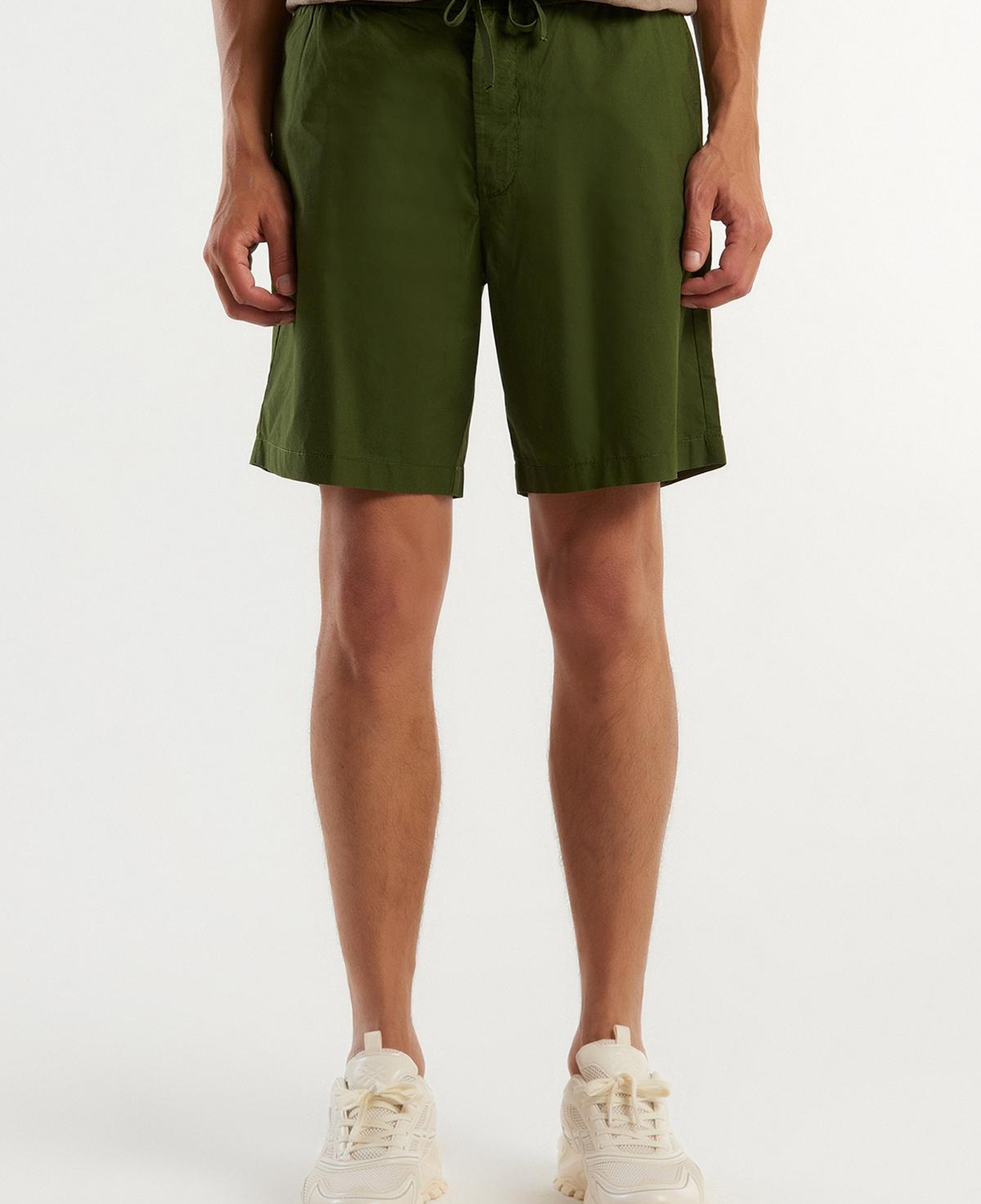 Erkek Koyu Yeşil %100 Pamuk 4 Cepli Beli Büzgülü İpli Kısa Şort