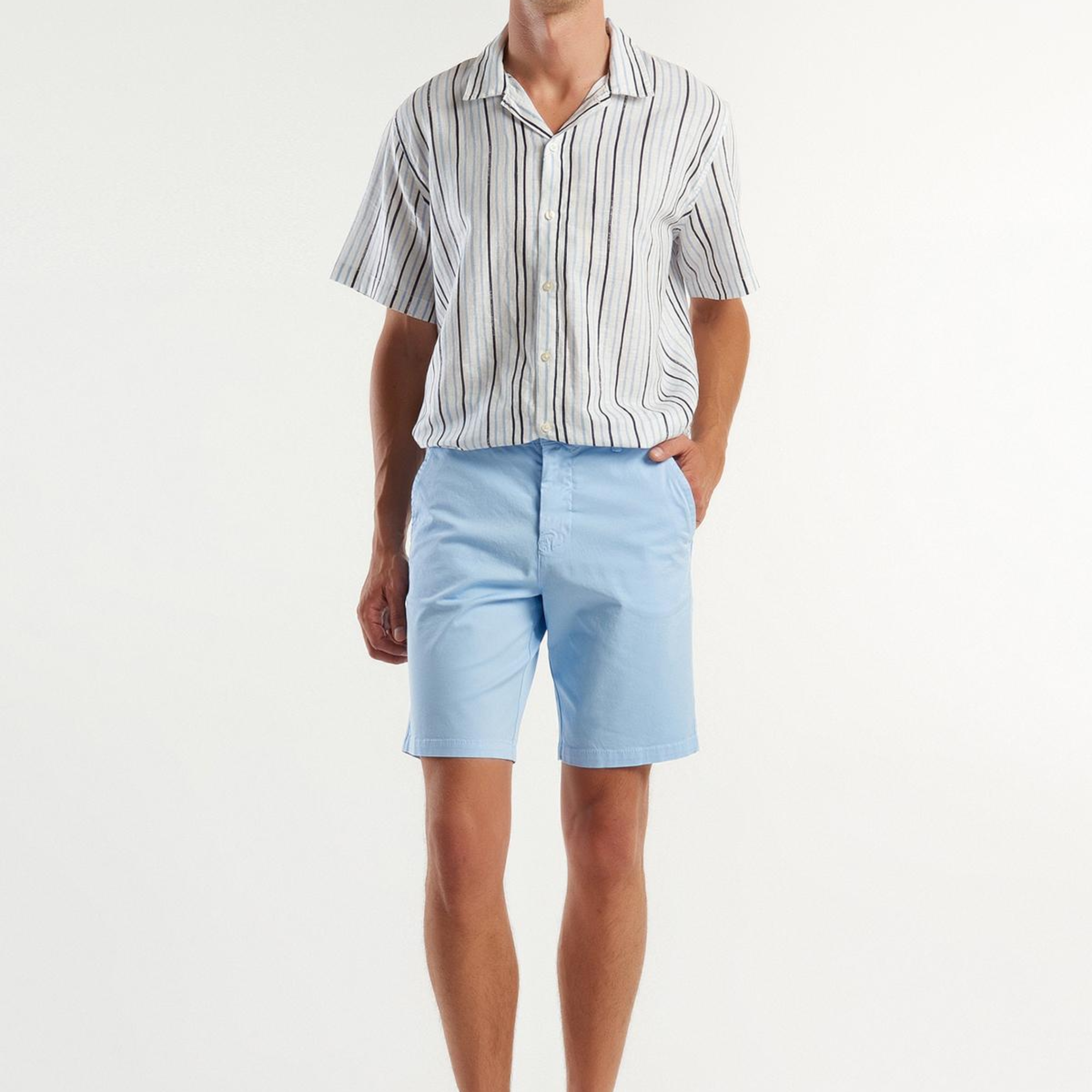 Erkek Açık Mavi Chino Bermuda