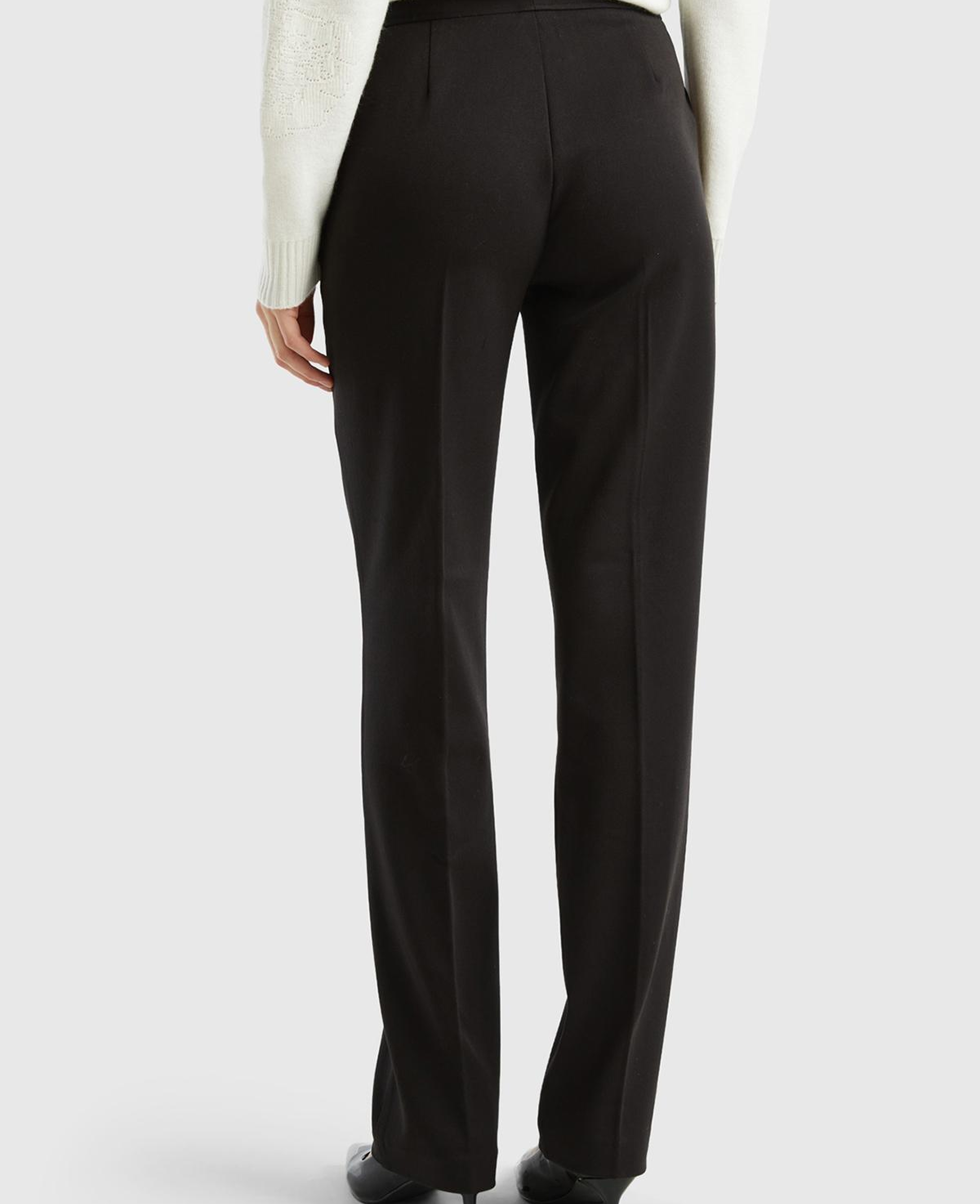 Kadın Siyah Viskoz Karışımlı Beli Kalın Bantlı Cepli Pantolon