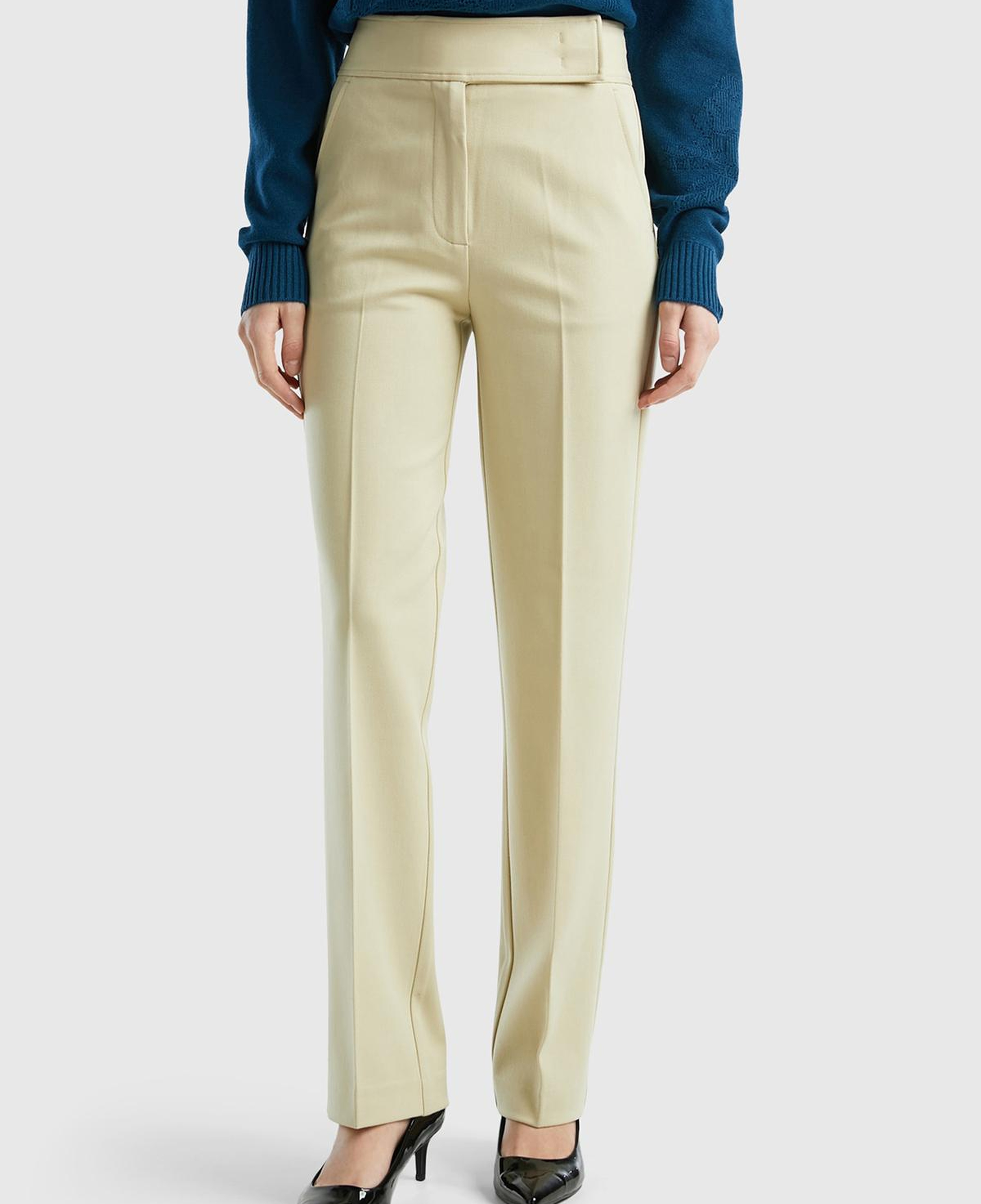 Kadın Bej Viskoz Karışımlı Beli Kalın Bantlı Cepli Pantolon