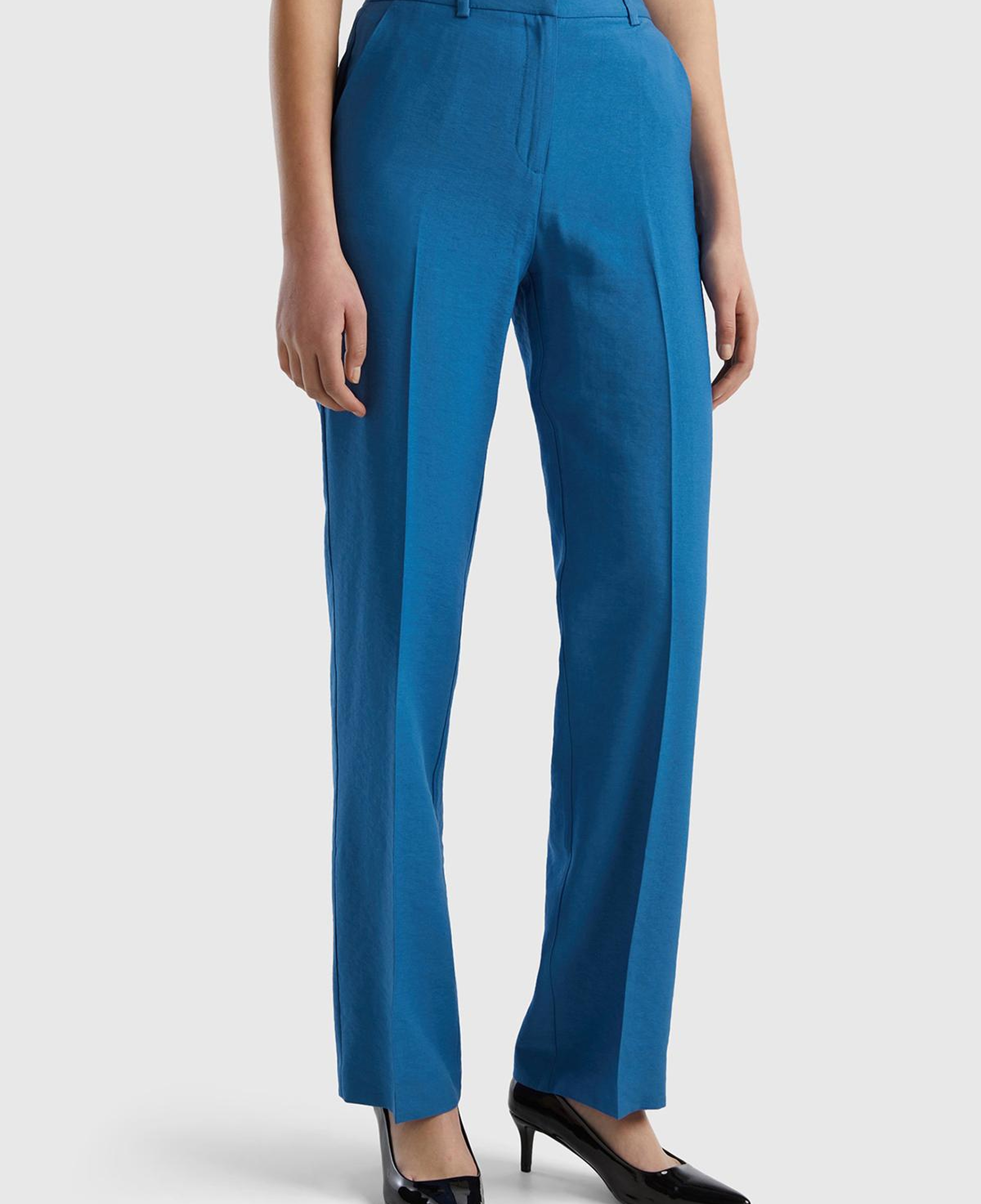 Kadın Koyu Mavi Viskoz Karışımlı Bol Paça Pantolon