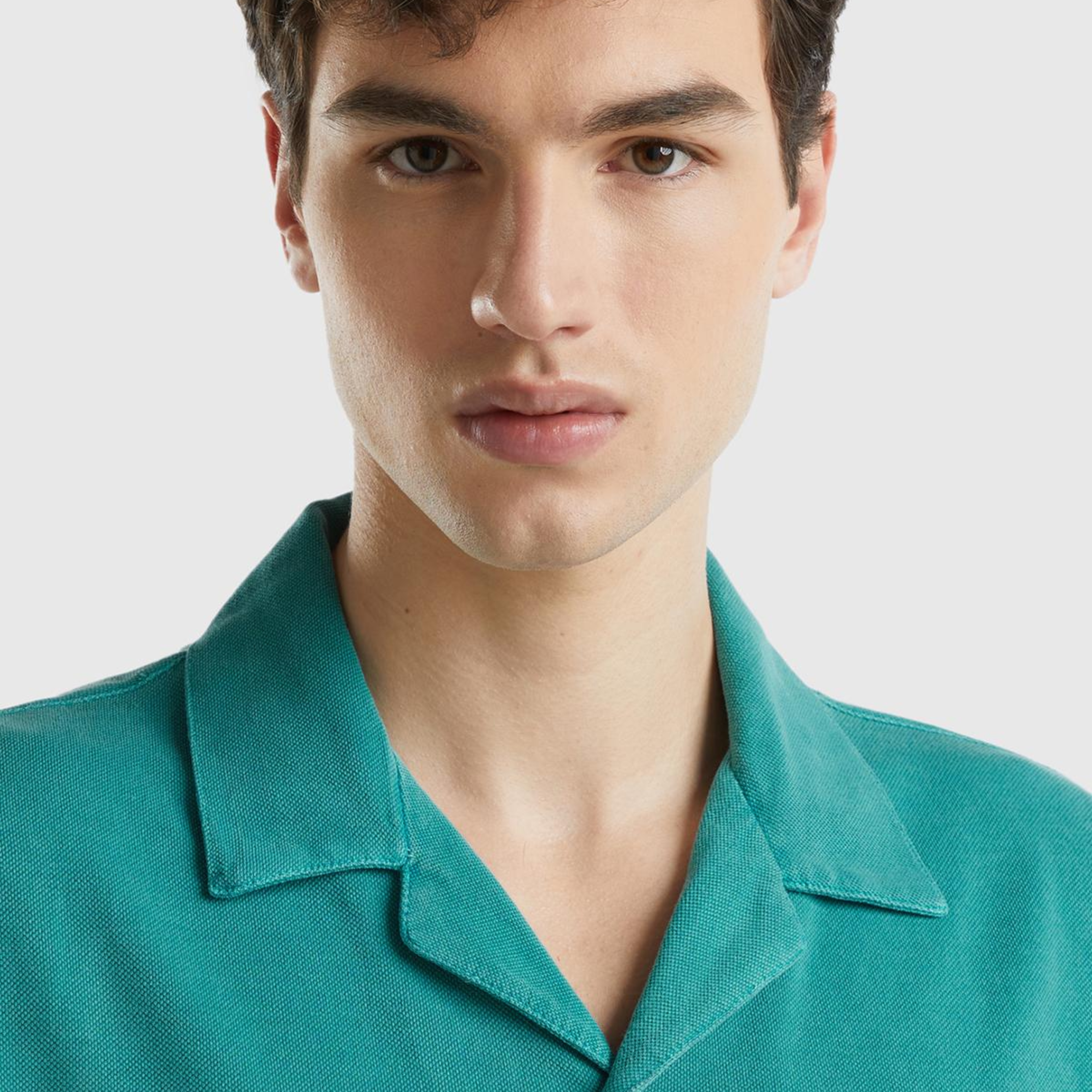 Erkek Adaçayı %100 Pamuk Tek Renkli Dekoratif Dikişli Kısa Kollu Gömlek