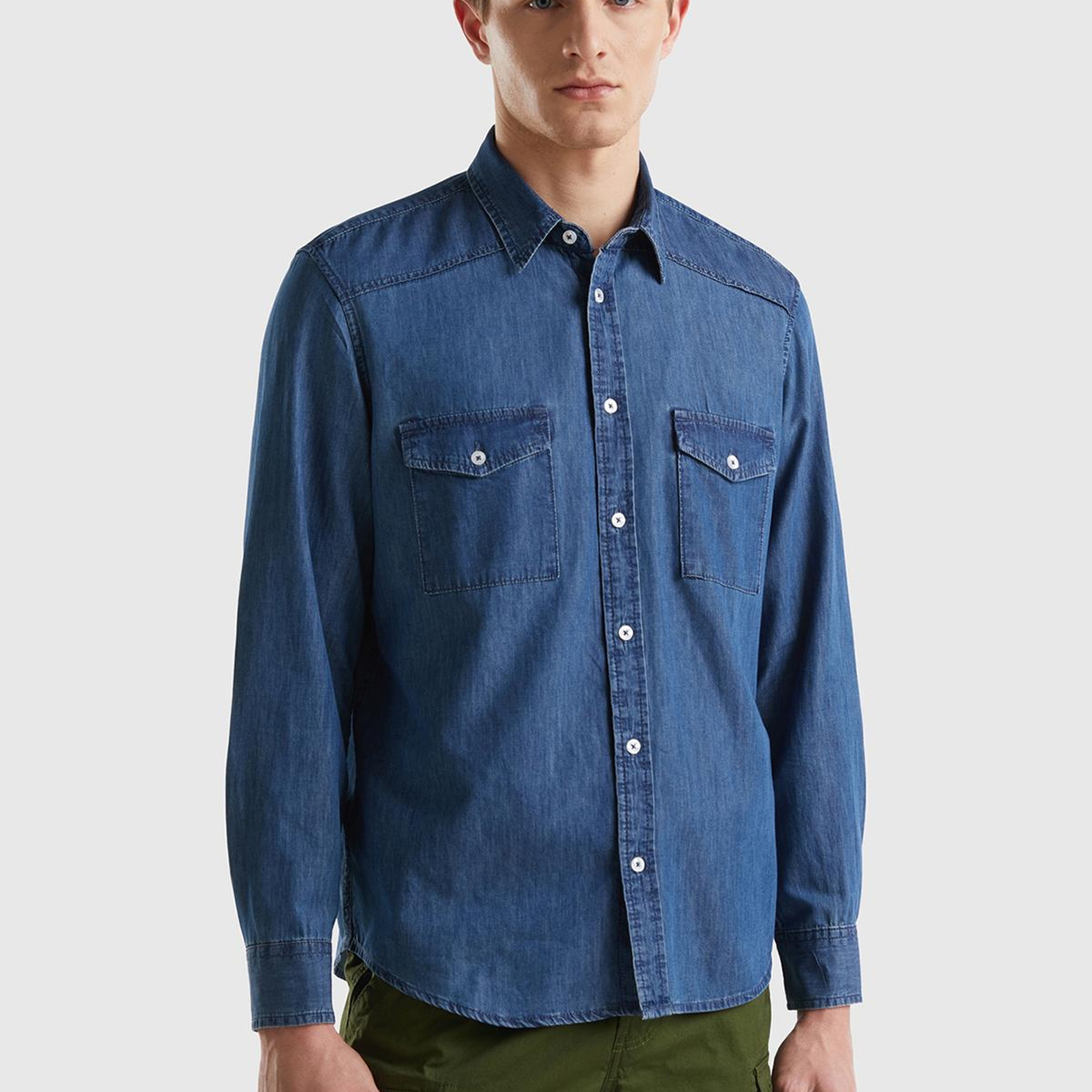 Erkek İndigo %100 Pamuk Göğüs Cepli Uzun Kollu Denim Gömlek