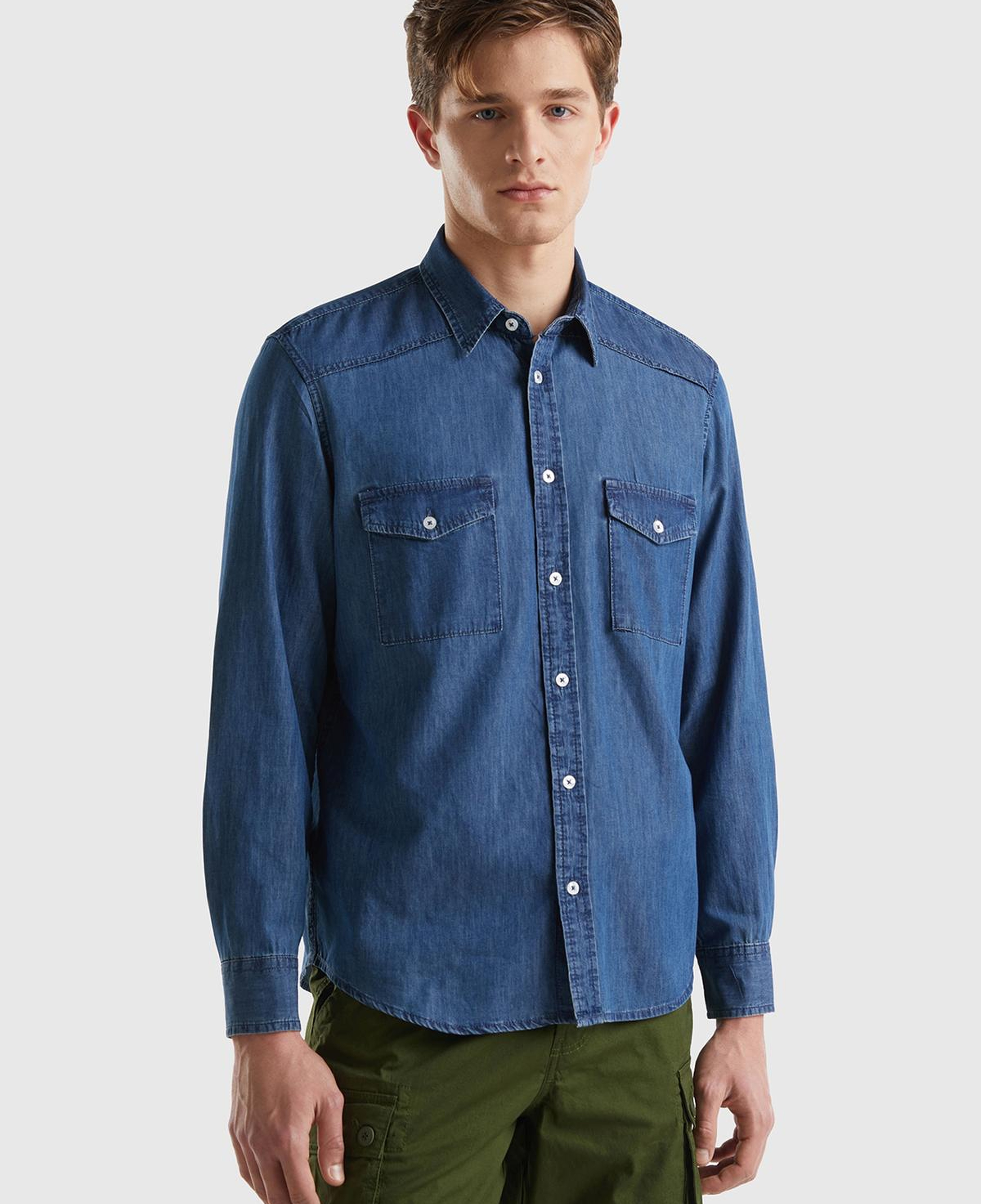 Erkek İndigo %100 Pamuk Göğüs Cepli Uzun Kollu Denim Gömlek