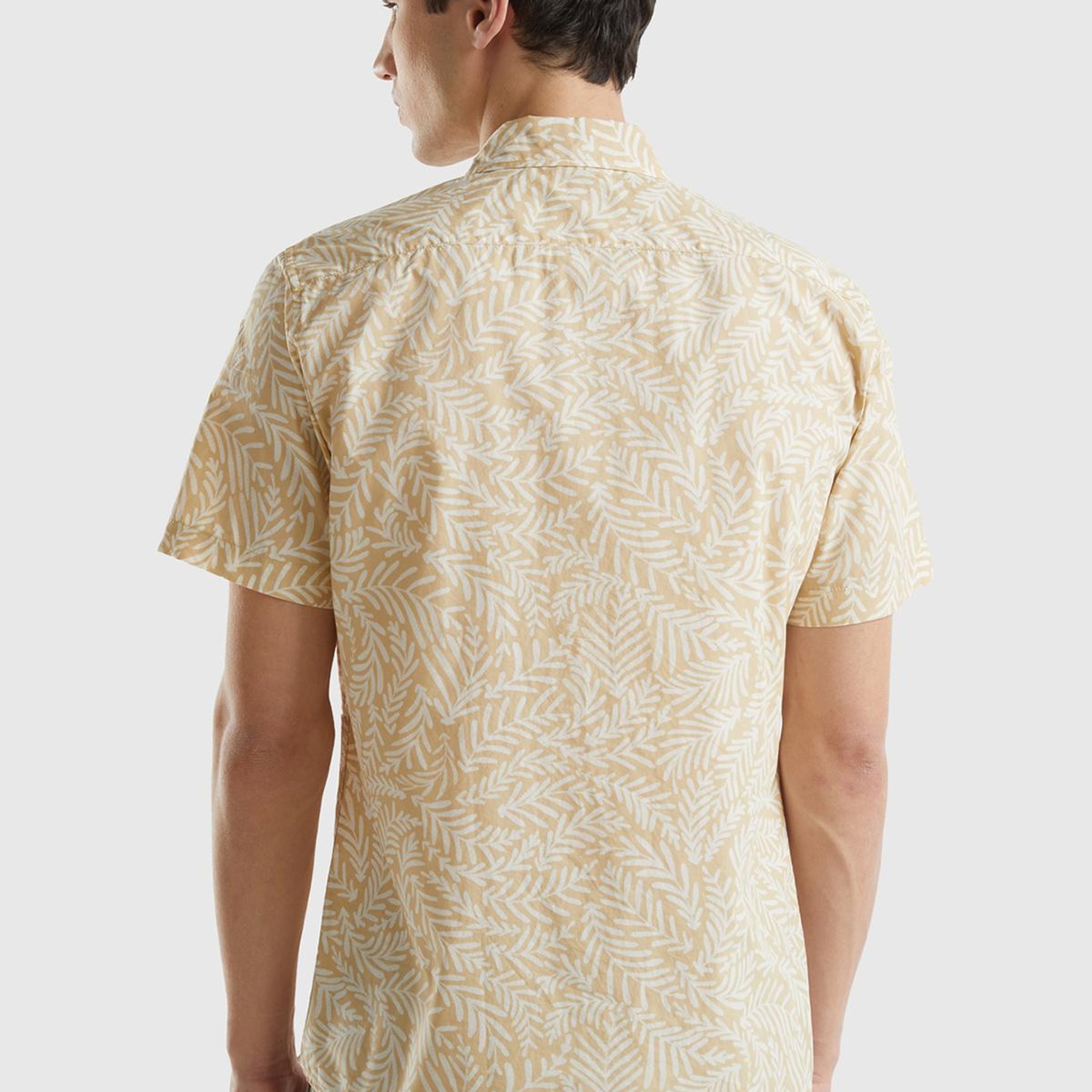 Erkek Krem Mix %100 Pamuk Tamamı Baskılı Göğüs Cepli Kısa Kollu Gömlek