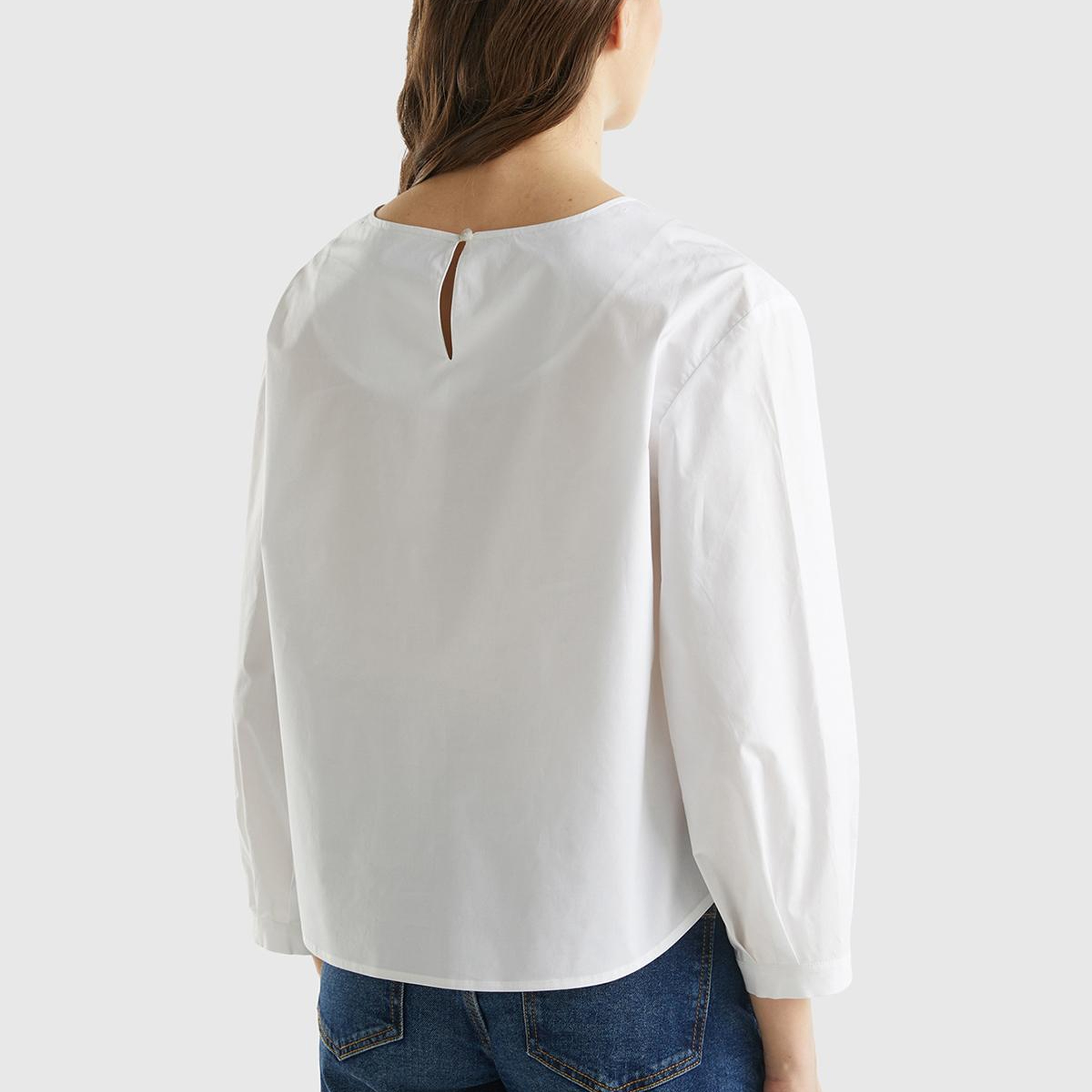 Kadın Beyaz Streç Pamuklu Kayık Yaka Bluz