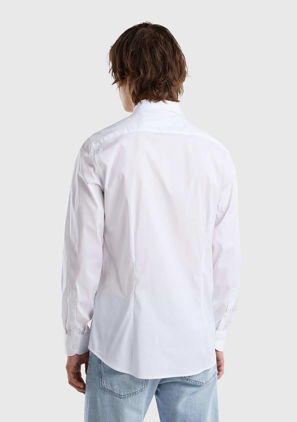 Erkek Beyaz Esnek Gömlek