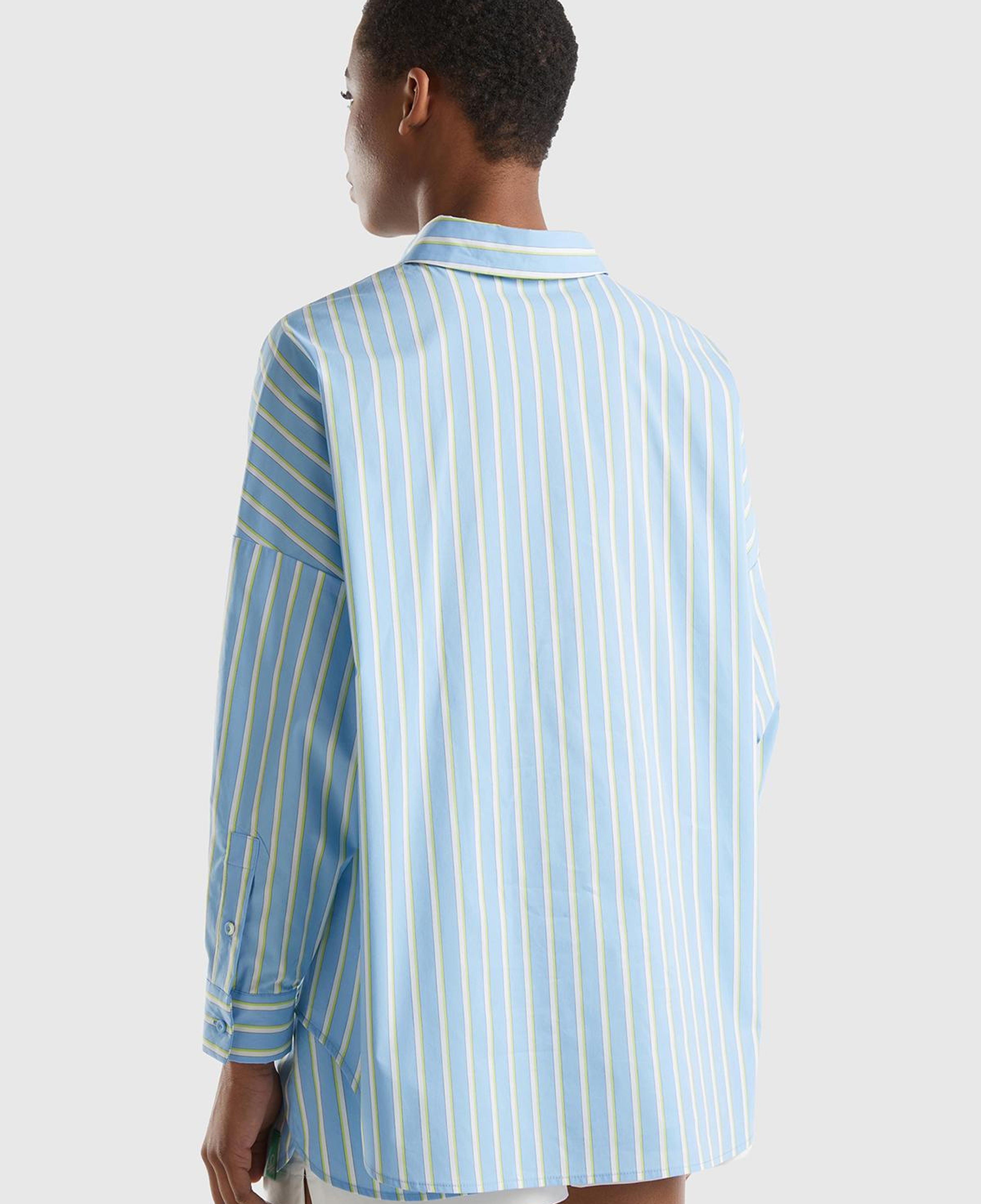 Kadın Mavi Streç Pamuklu Logo Detaylı Çizgili Uzun Kollu Gömlek