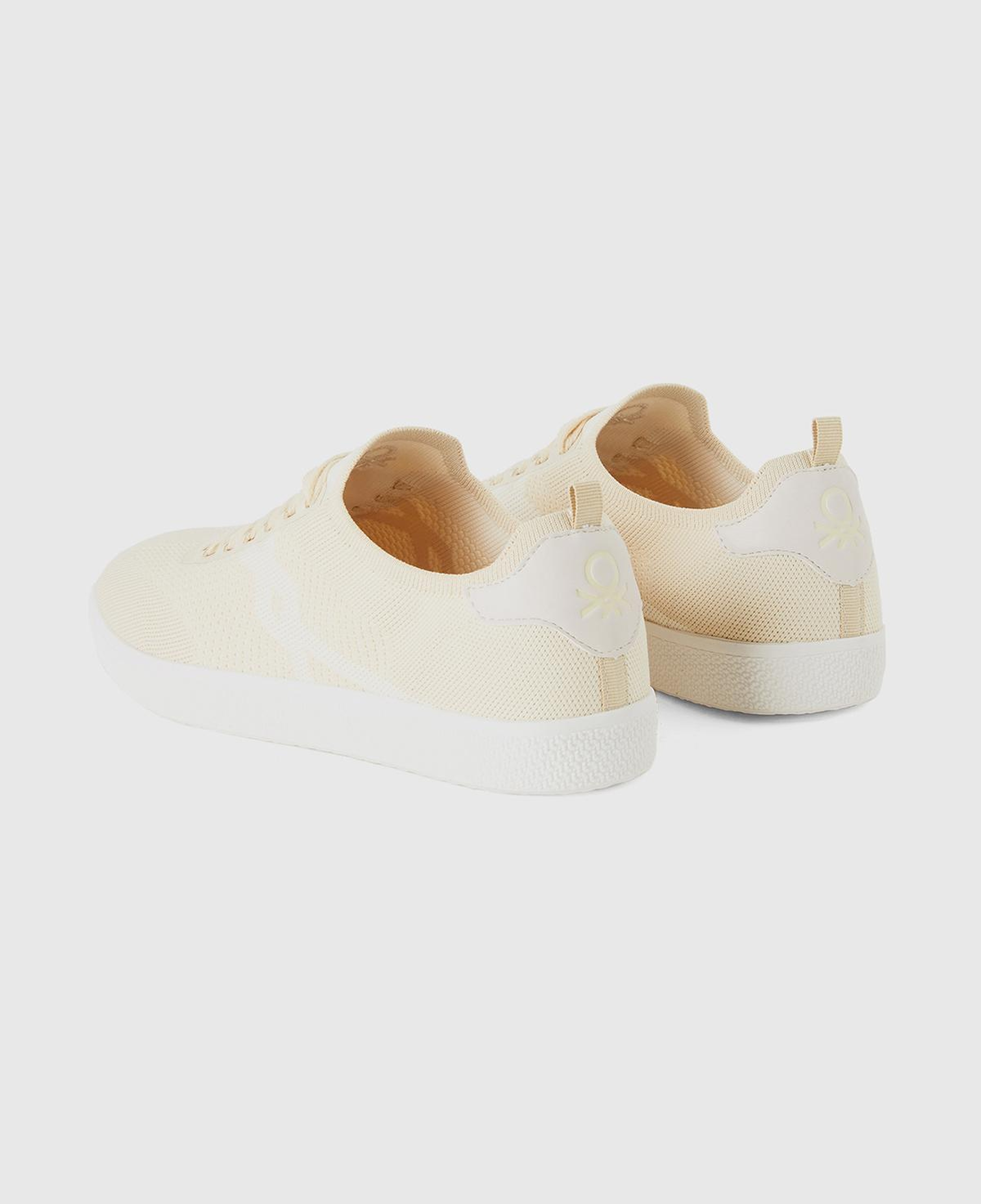 Kadın Krem Önü ve Arkası Logo Detaylı Çok Renkli Bağcıklı Sneaker