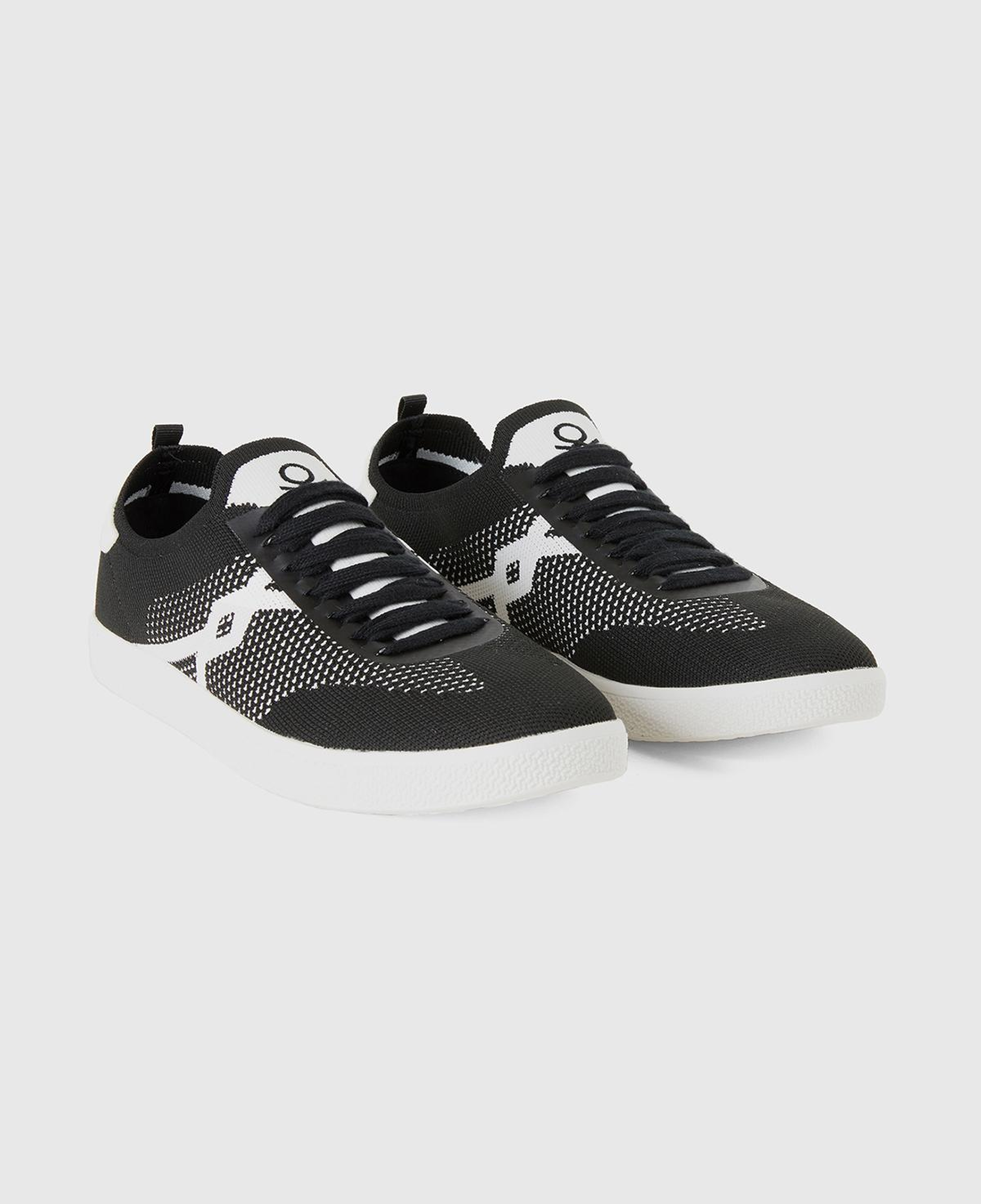 Erkek Siyah Önü ve Arkası Logo Detaylı Bağcıklı Spor Ayakkabı
