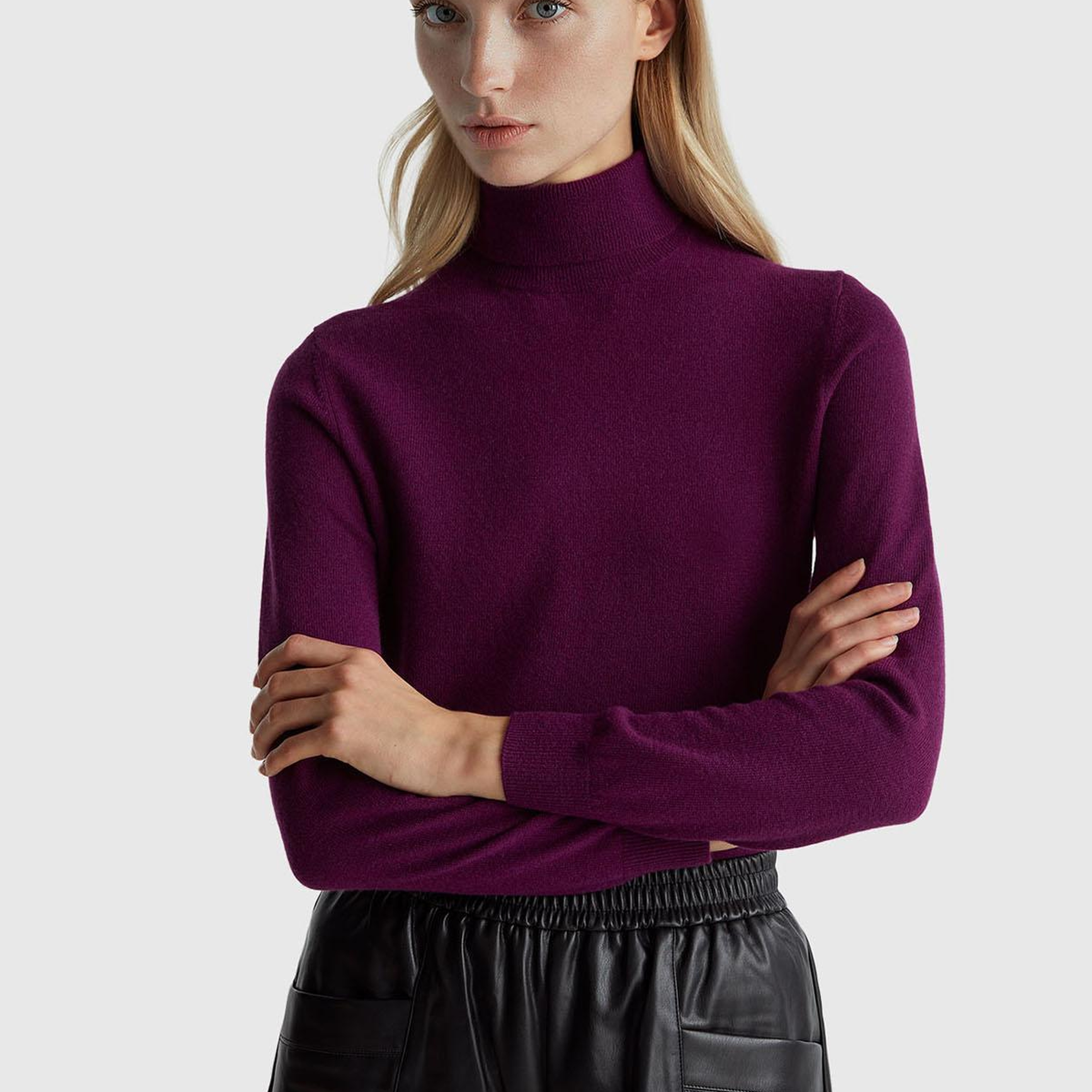 Kadın Mürdüm %100 Merino Dik Yaka  Kazak