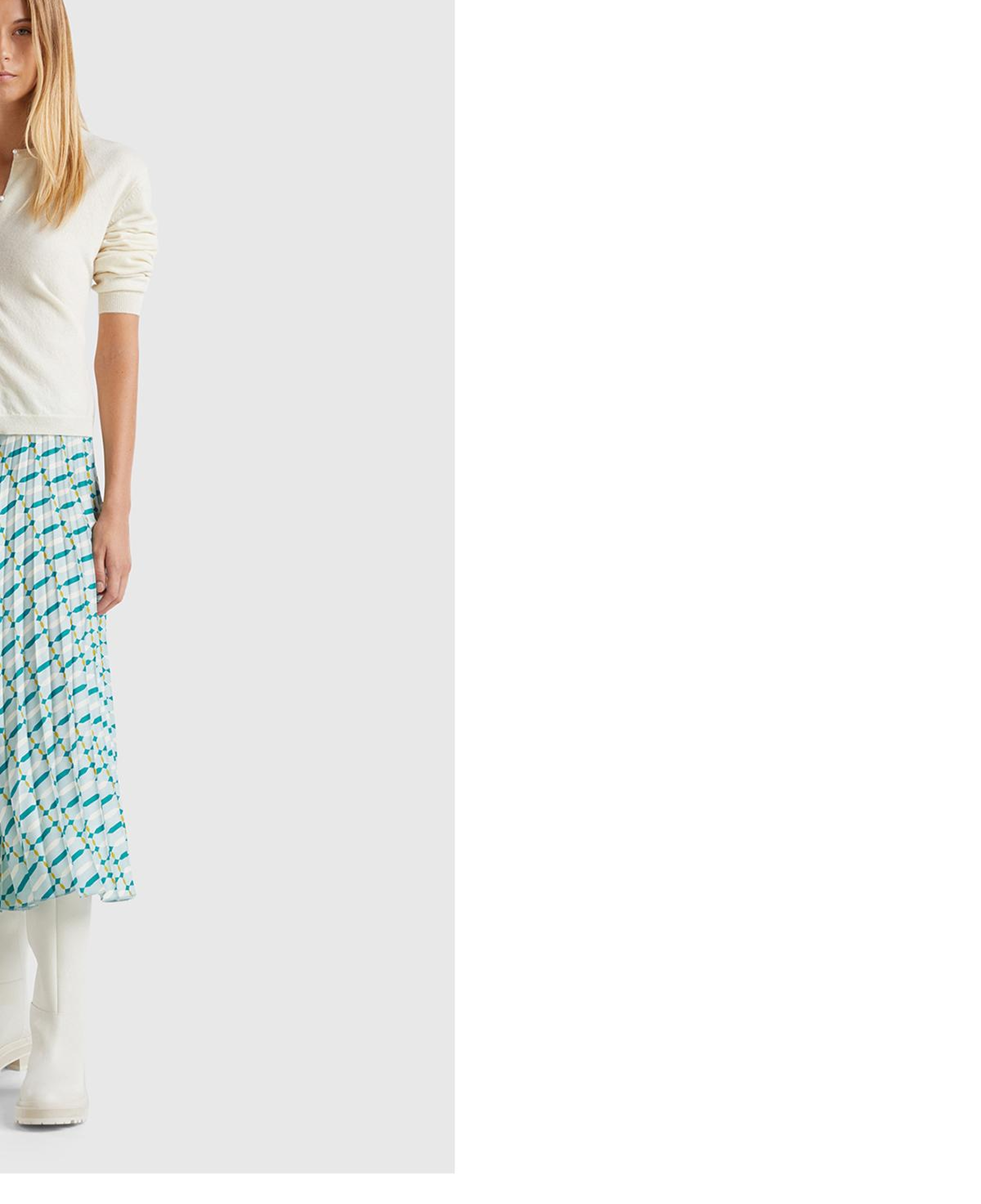 Kadın Krem %100 Merino Bisiklet Yaka İnci Düğmeli  Hırka