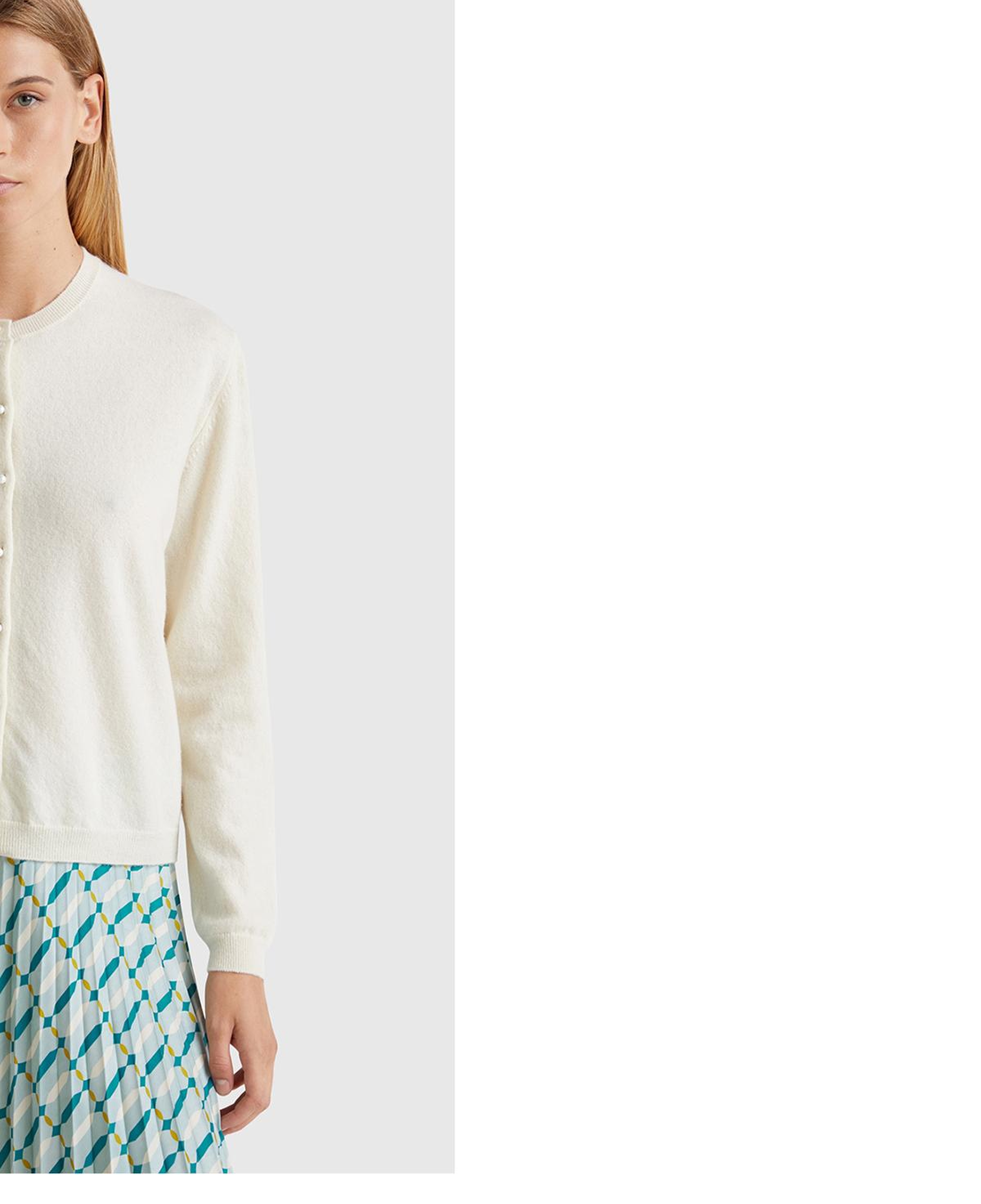 Kadın Krem %100 Merino Bisiklet Yaka İnci Düğmeli  Hırka