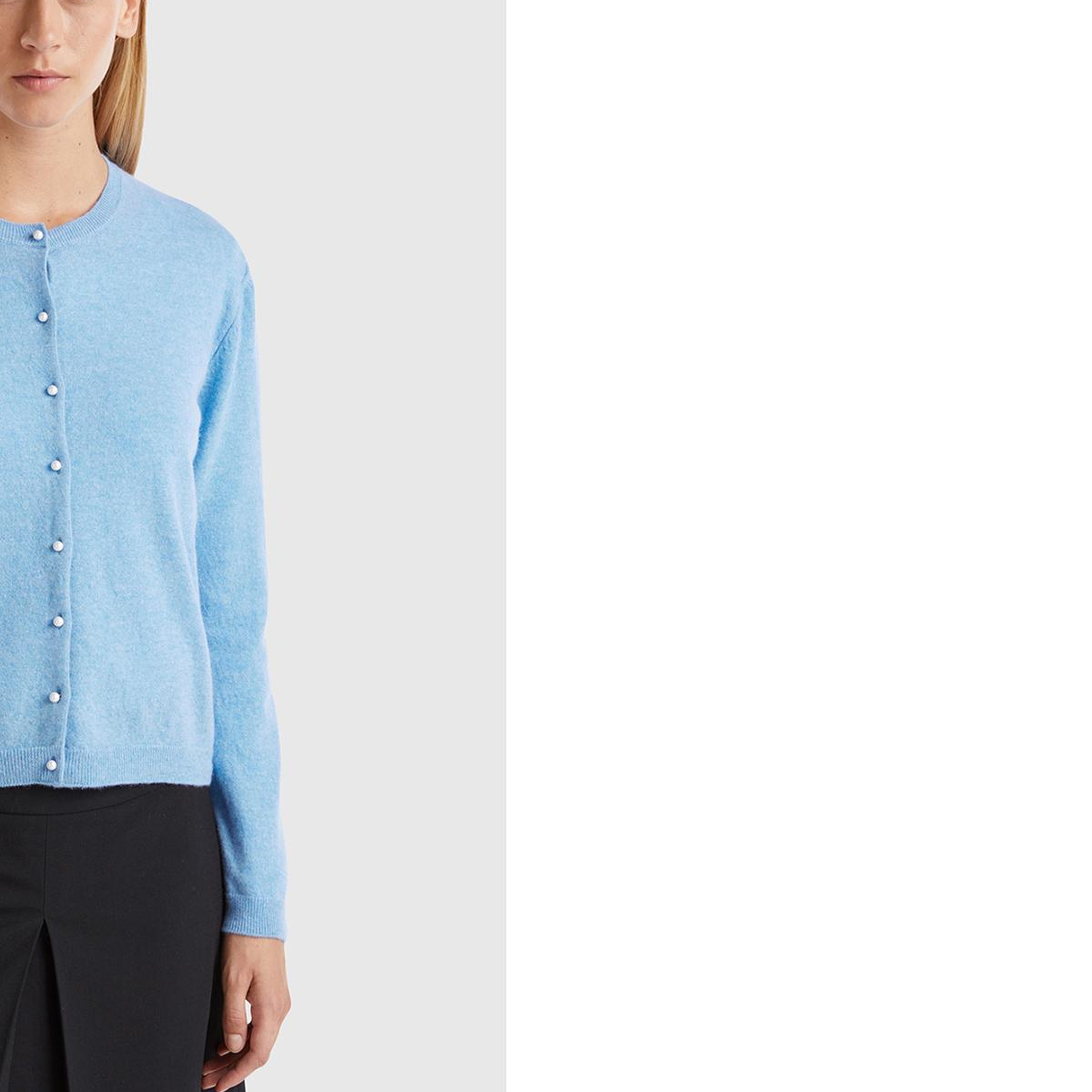 Kadın Açık Mavi %100 Merino Bisiklet Yaka İnci Düğmeli  Hırka