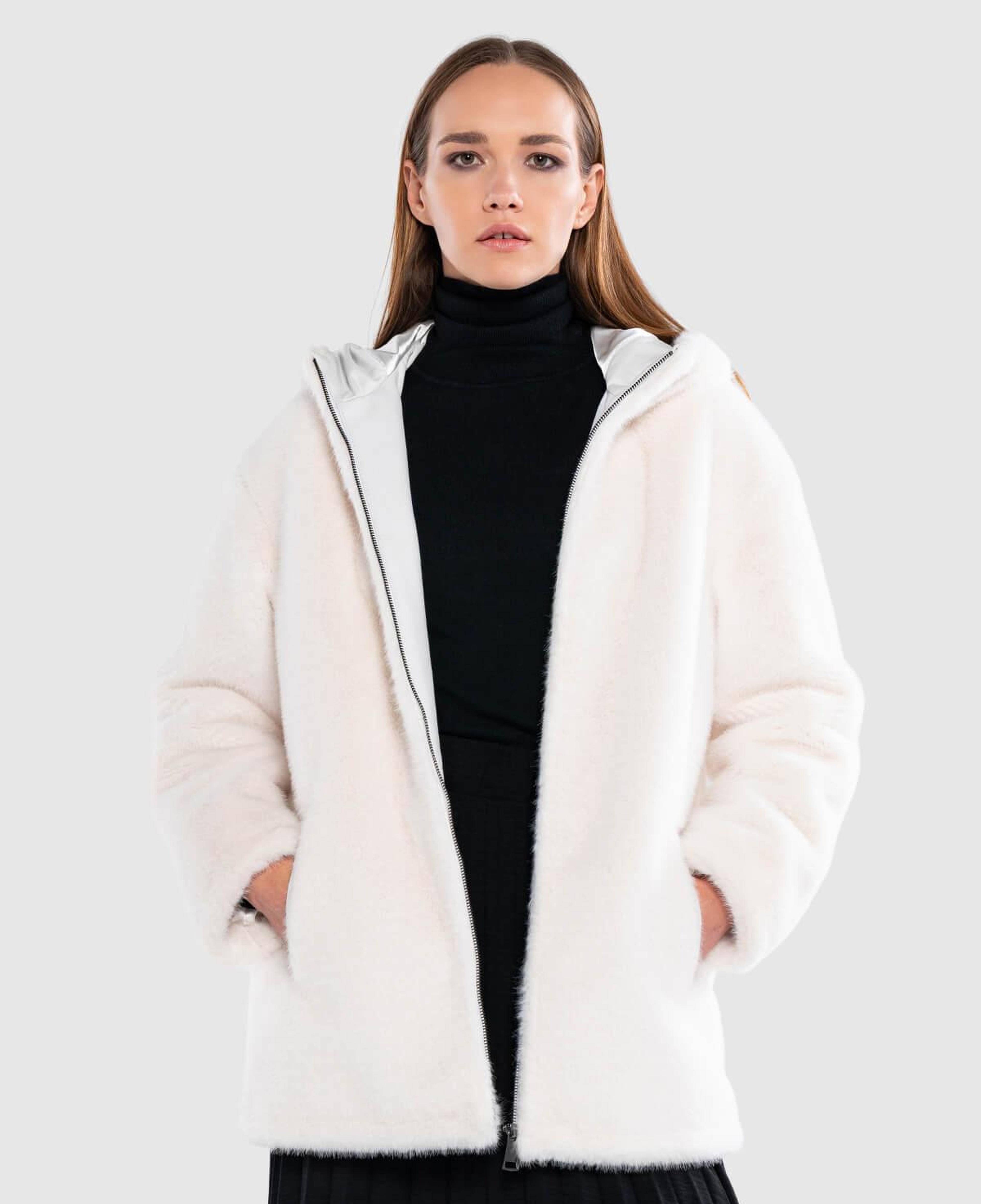 Tamer Tanca Kadın Peluş Beyaz Kumaş Mont Deri Mont