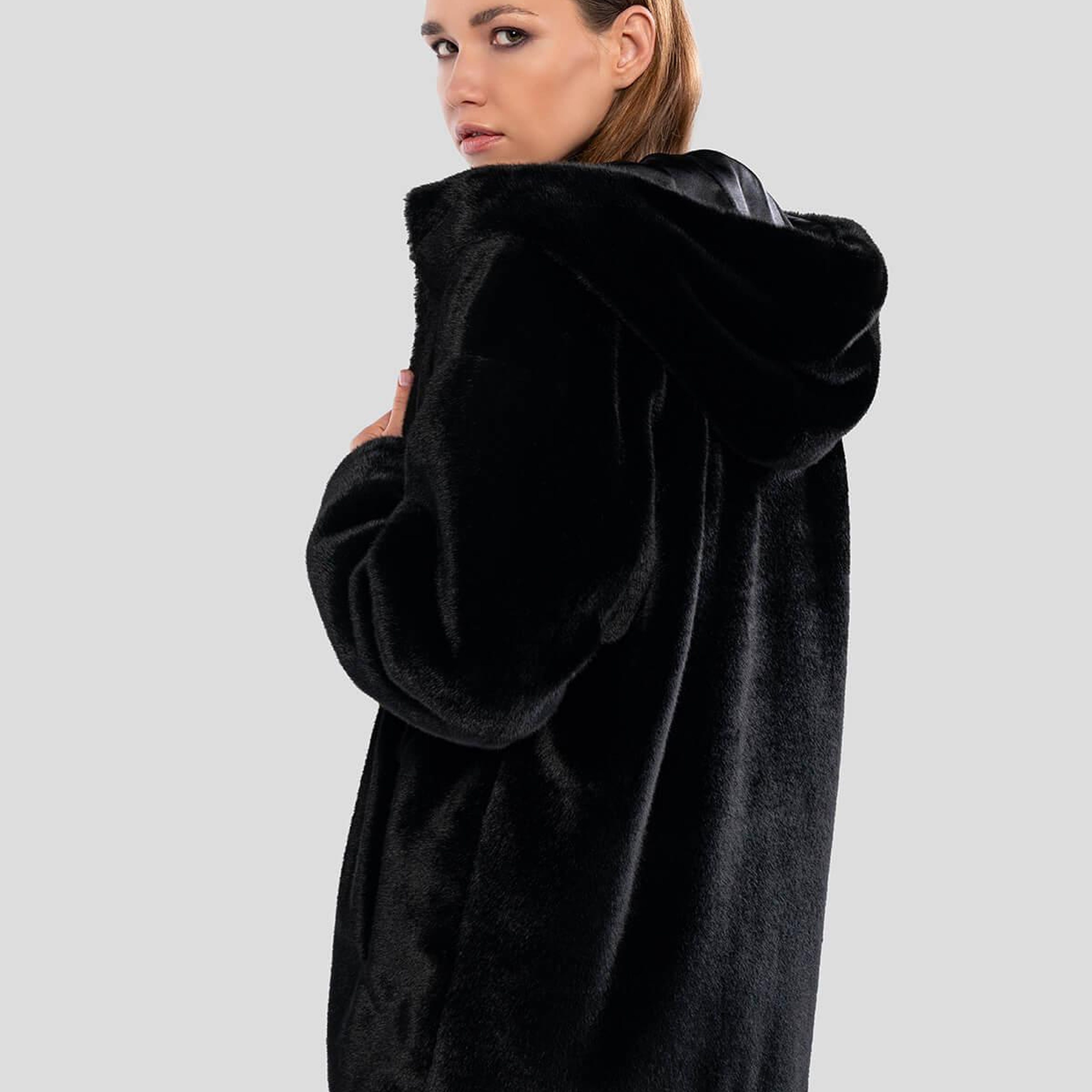 Tamer Tanca Kadın Peluş Siyah Kumaş Mont Deri Mont