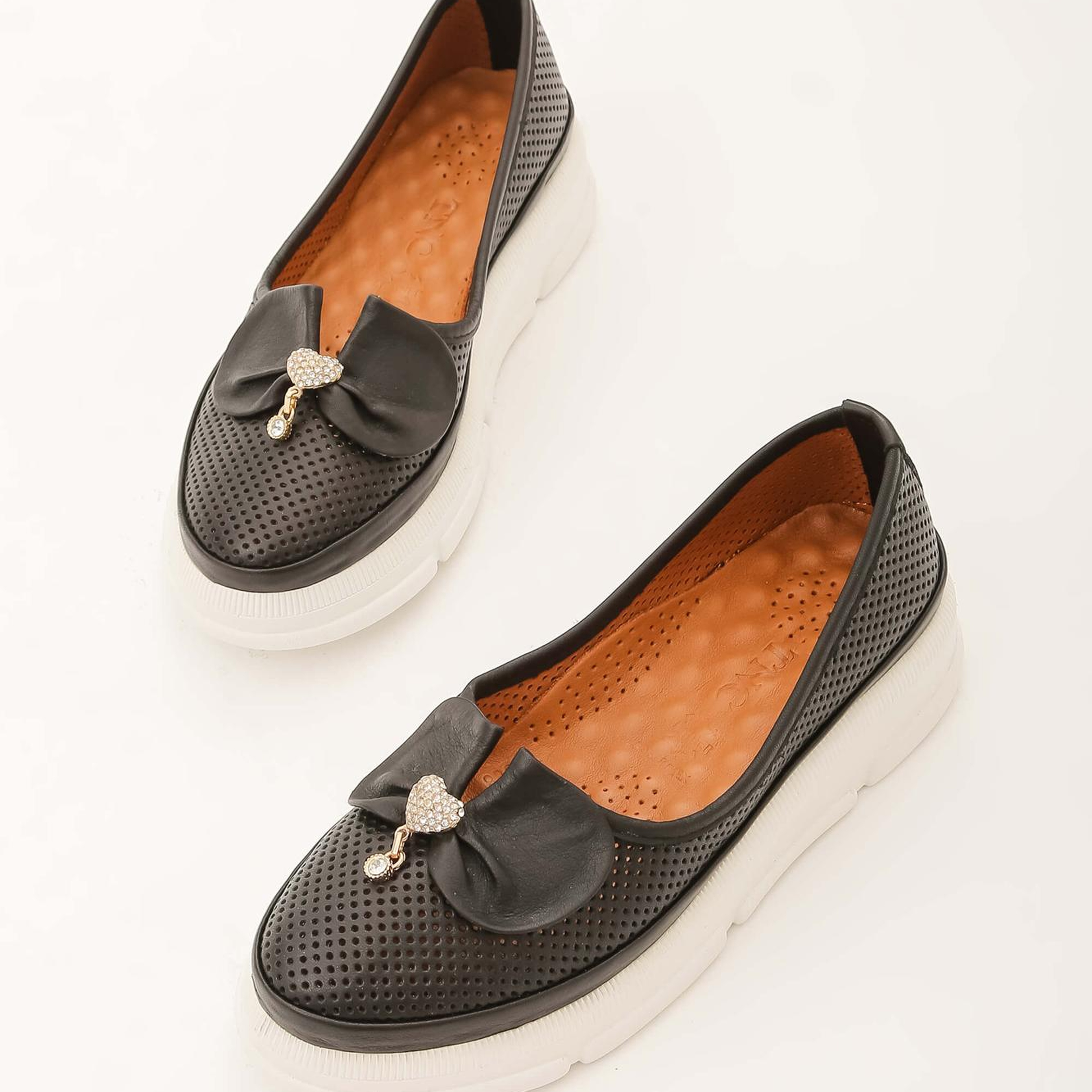 Tamer Tanca Kadın Hakiki Deri Siyah Comfort Ayakkabı