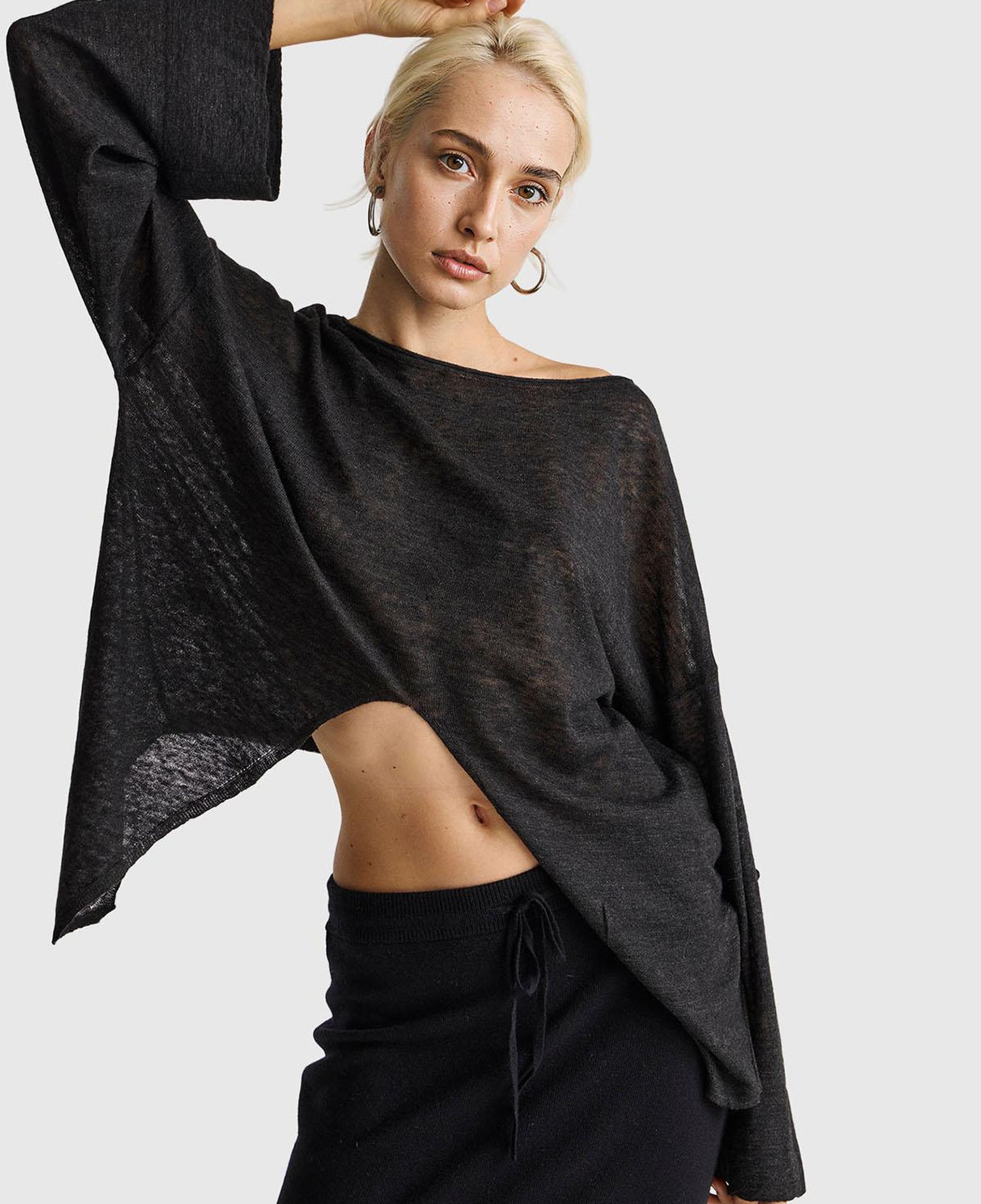 Kadın Siyah Alpaka ve Yün Karışımlı Düğme Detaylı Beli Bağlamalı Kazak