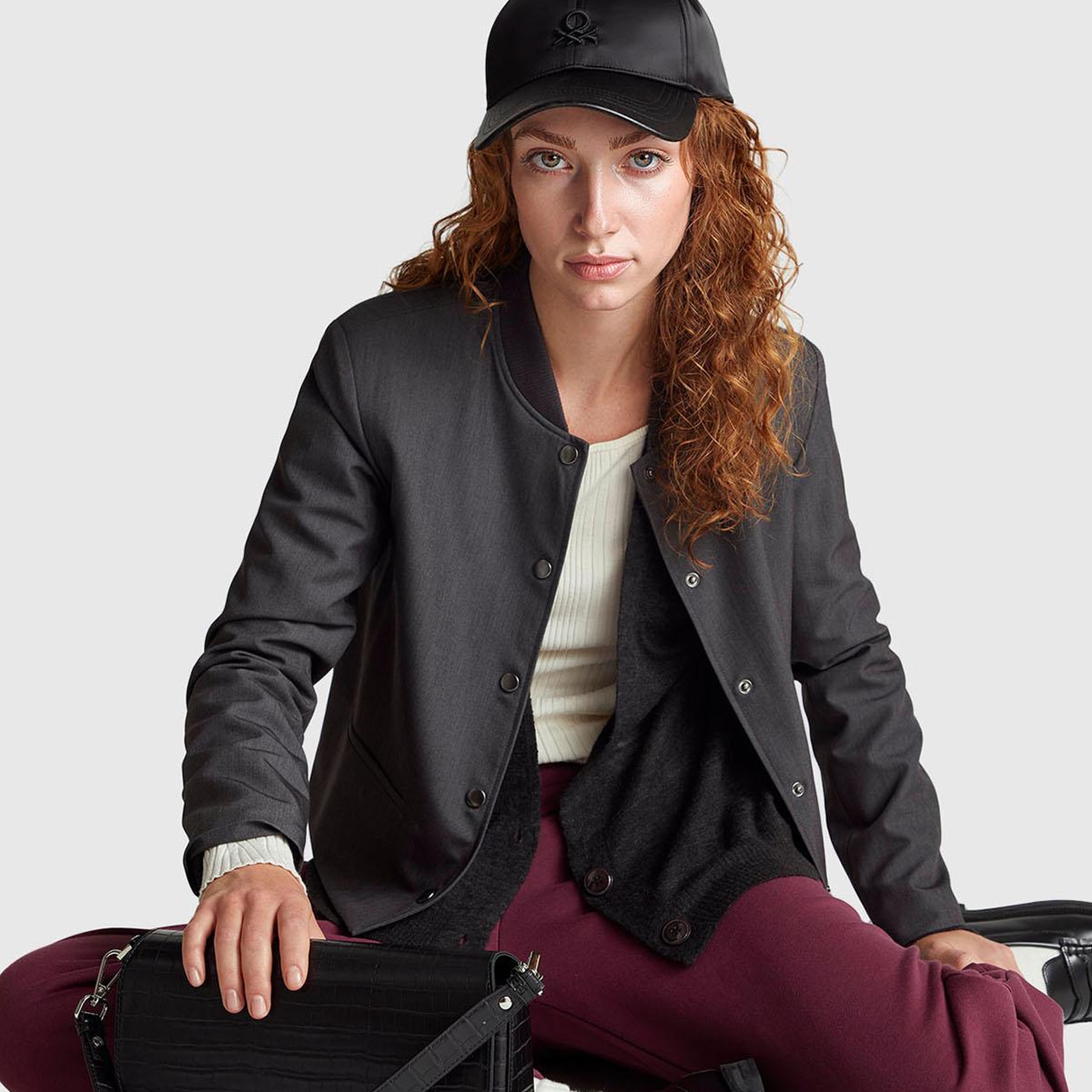 Kadın Siyah Alpaka ve Yün Karışımlı Ribana Detaylı Düğmeli Hırka