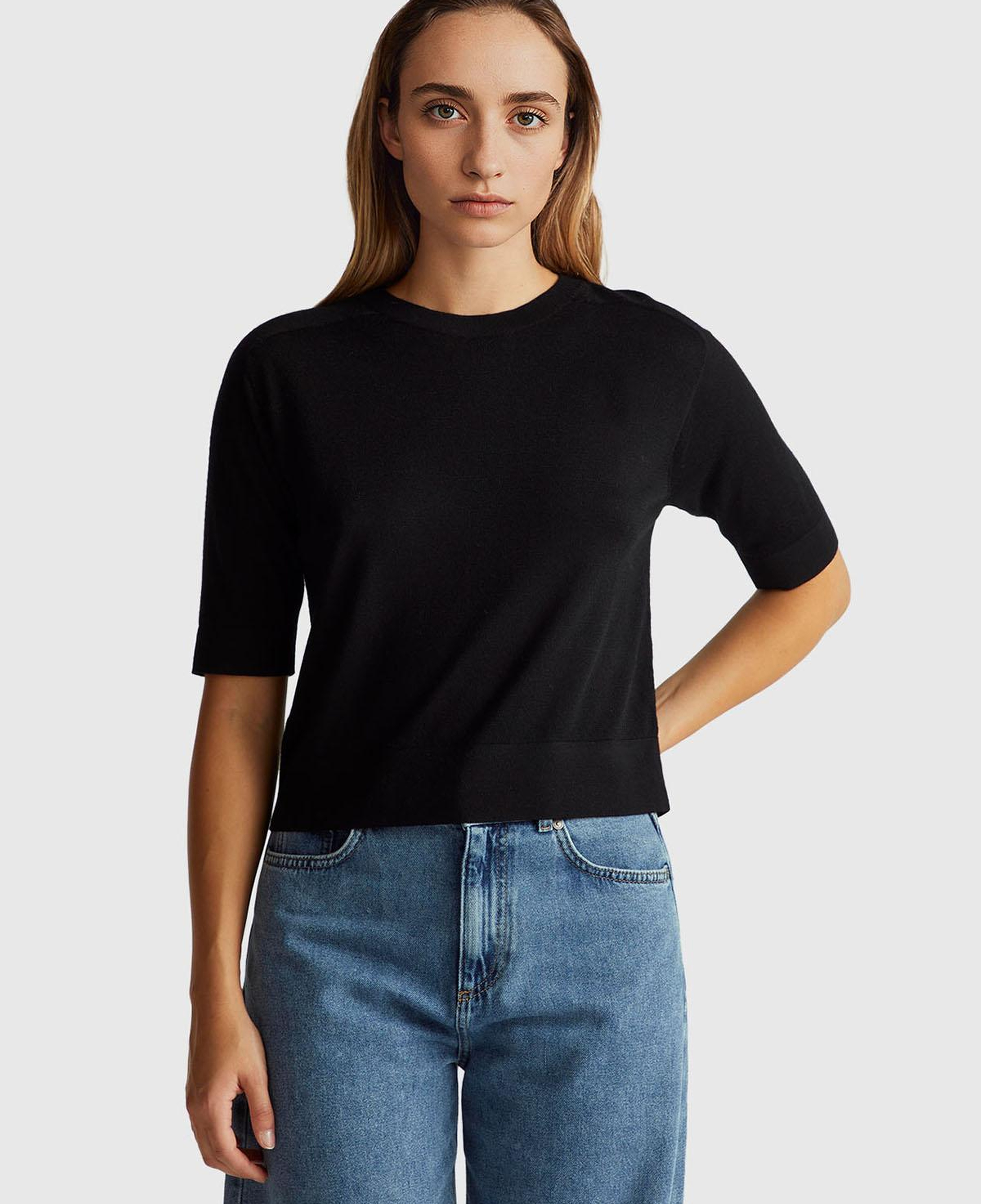 Kadın Sİyah %100 Yün Bisiklet Yaka Kısa Kollu Kazak