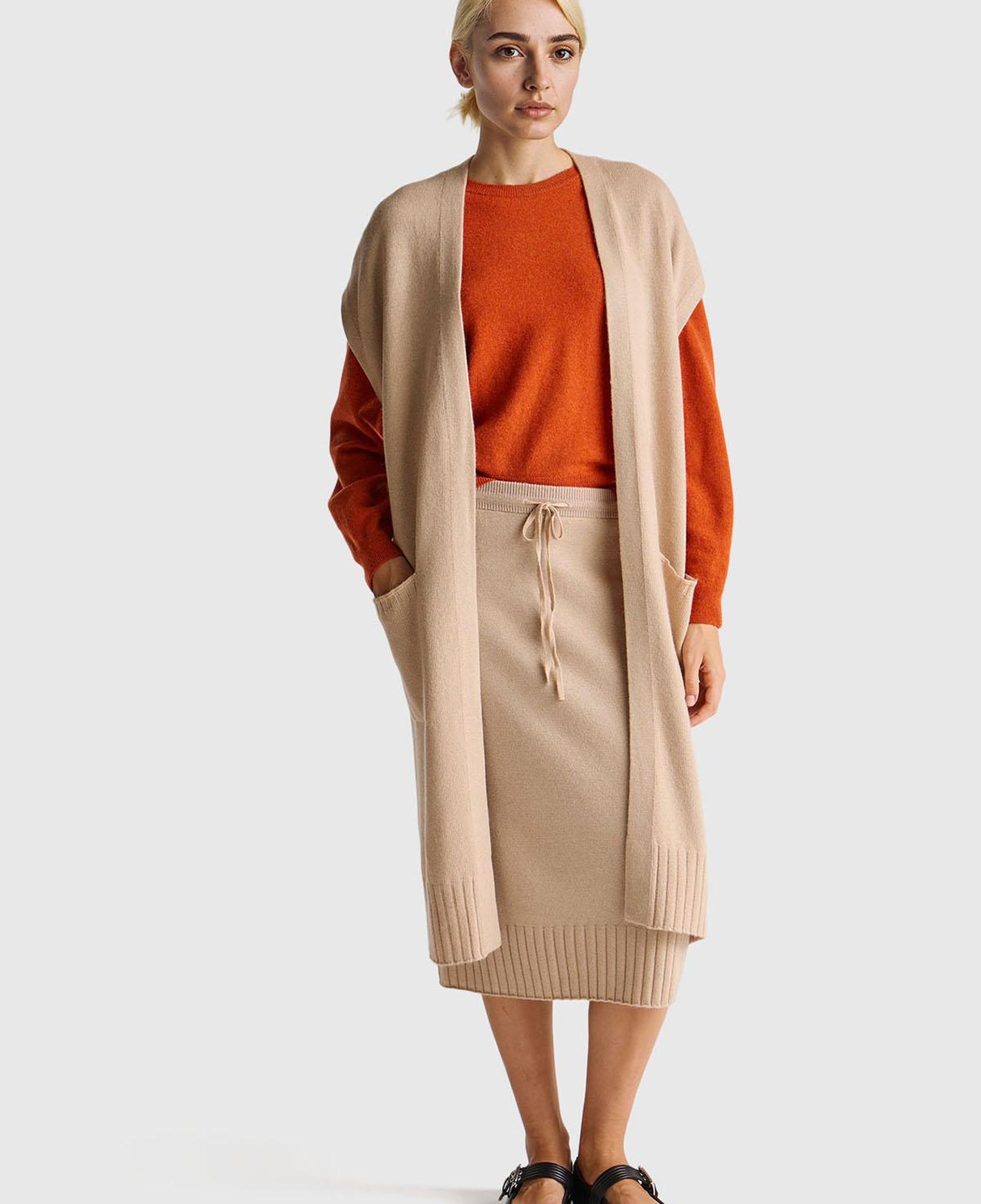 Kadın Bej Yün ve Kaşmir Karışımlı Ribana Detaylı Kısa Kollu Uzun Hırka