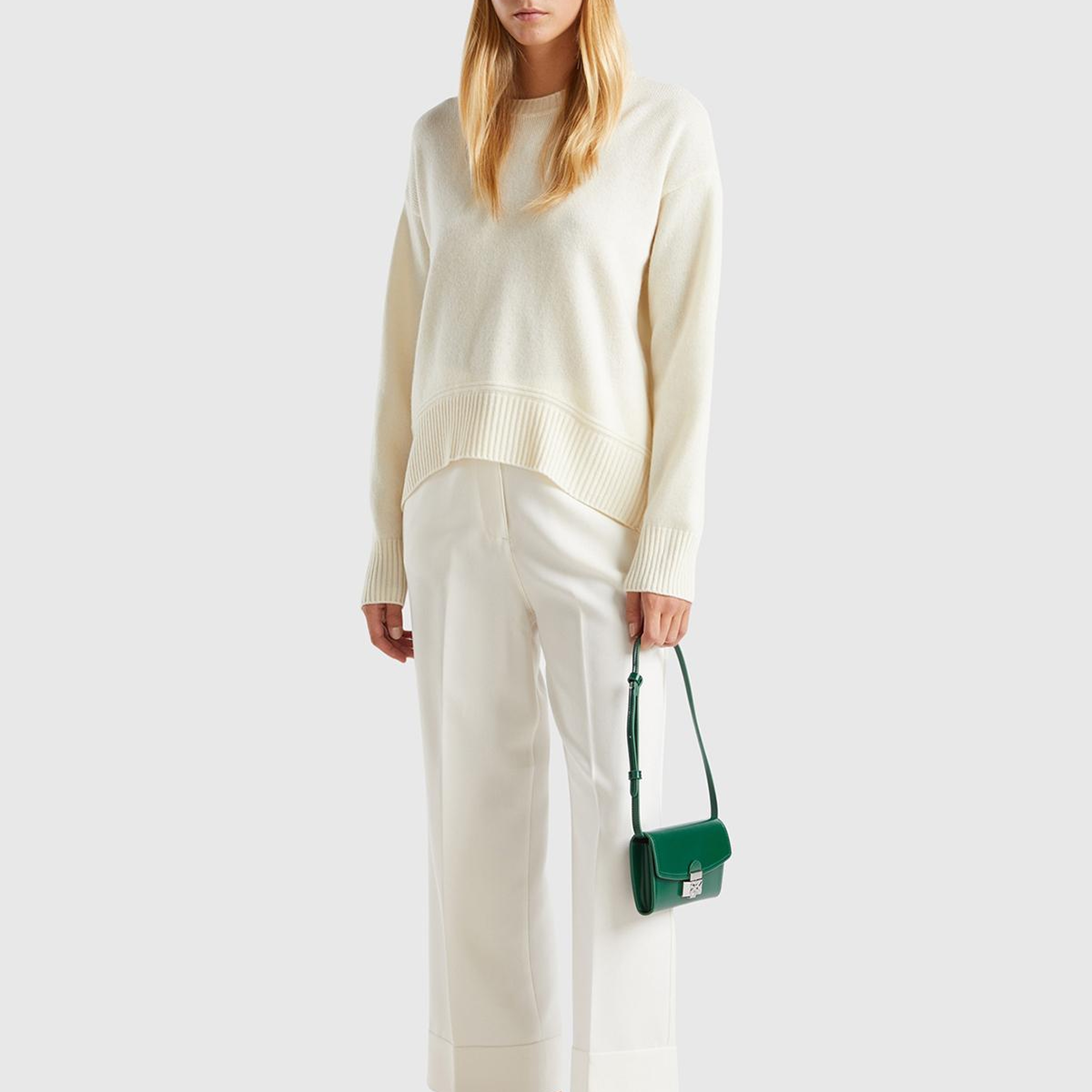 Kadın Krem Yün Karışımlı Alt Kısmı Geniş Bisiklet Yaka Kazak