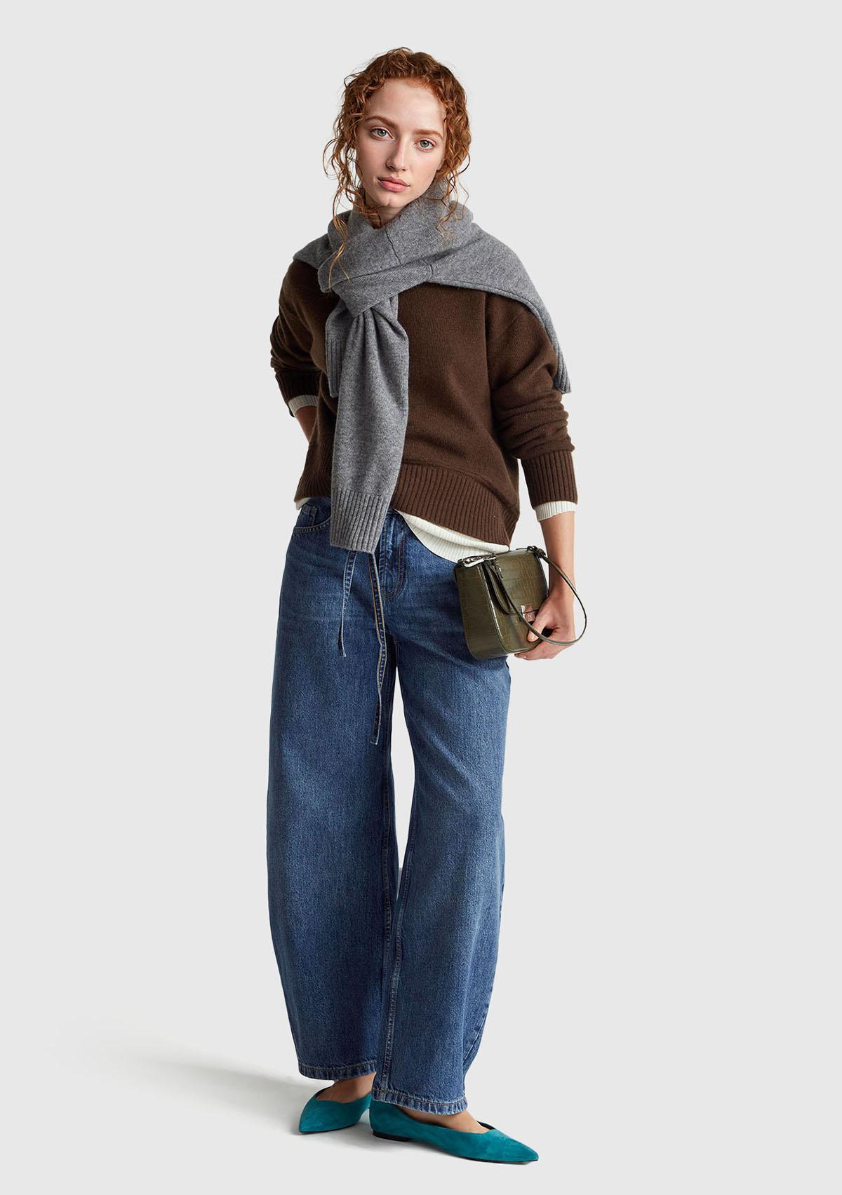 Kadın Koyu Kahverengi Yün Karışımlı Alt Kısmı Geniş Bisiklet Yaka Kazak