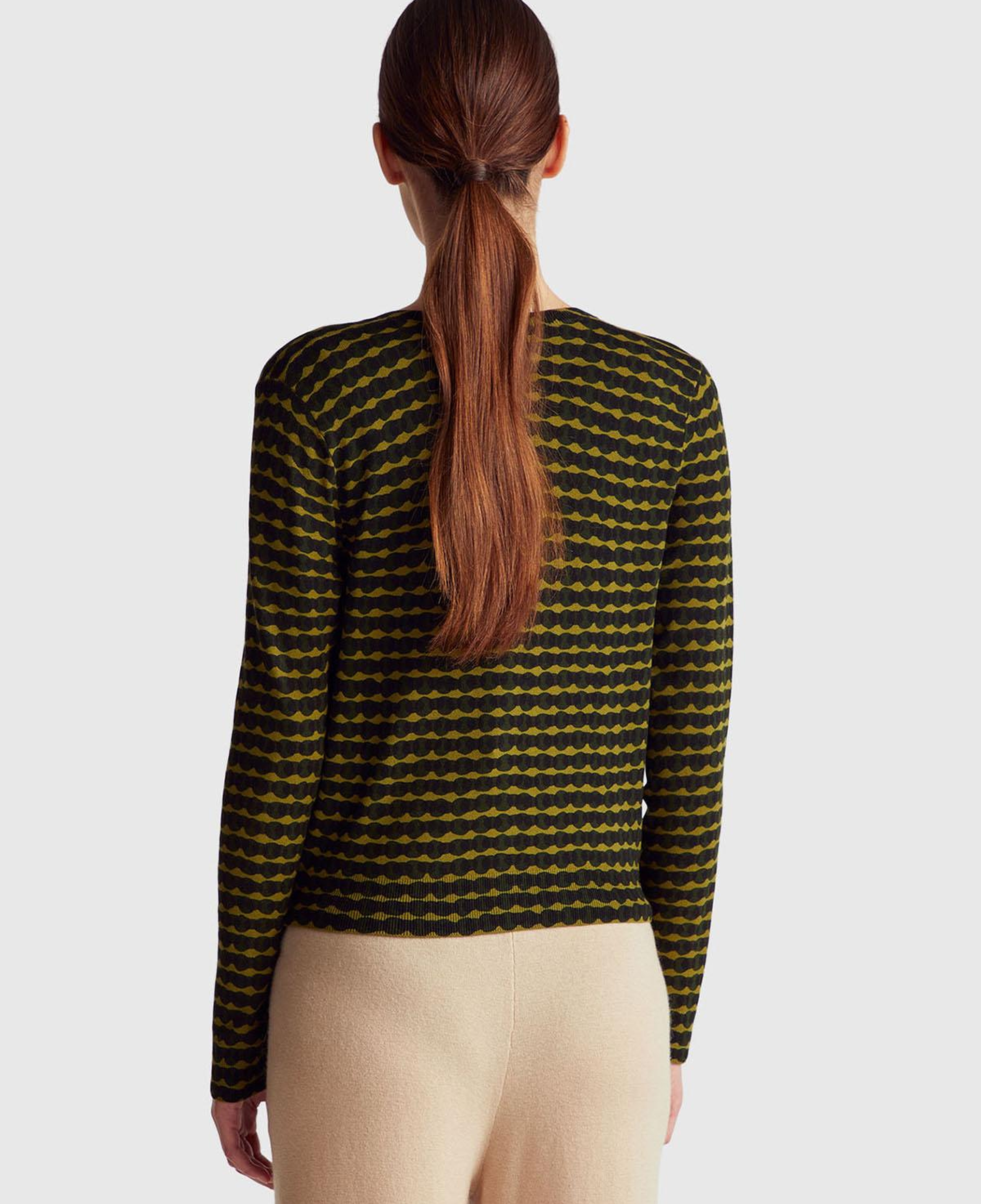 Kadın Haki Yeşili Viskoz Karışımlı Tamamı Desenli Düğmeli Hırka