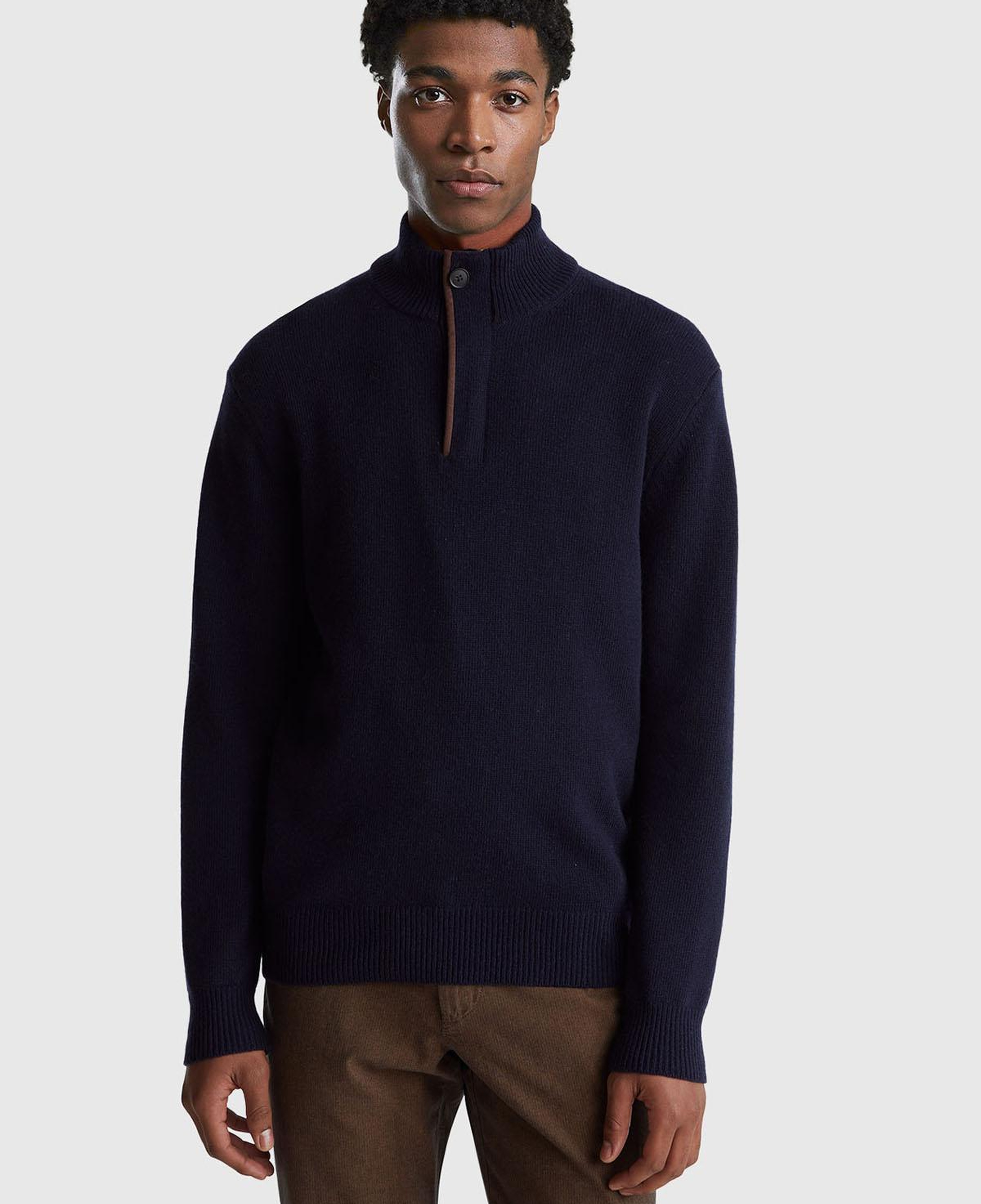 Erkek Lacivert Yün Karışımlı Dik Yaka Yarım Fermuarlı Dirsek Yamalı Triko