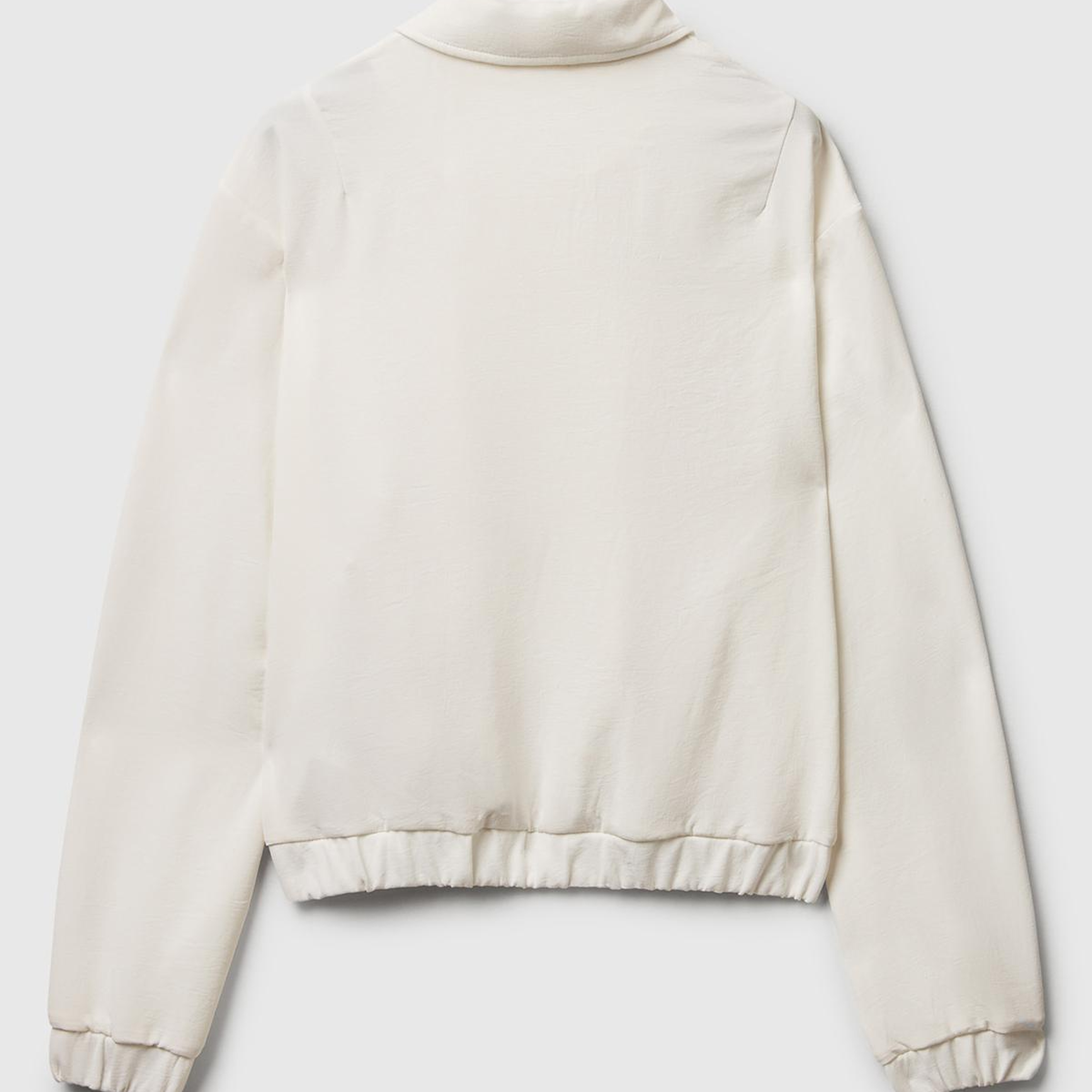 Kadın Krem Viskoz Karışımlı Önü Çıtçıtlı Cepli Gömlek Yaka Ceket