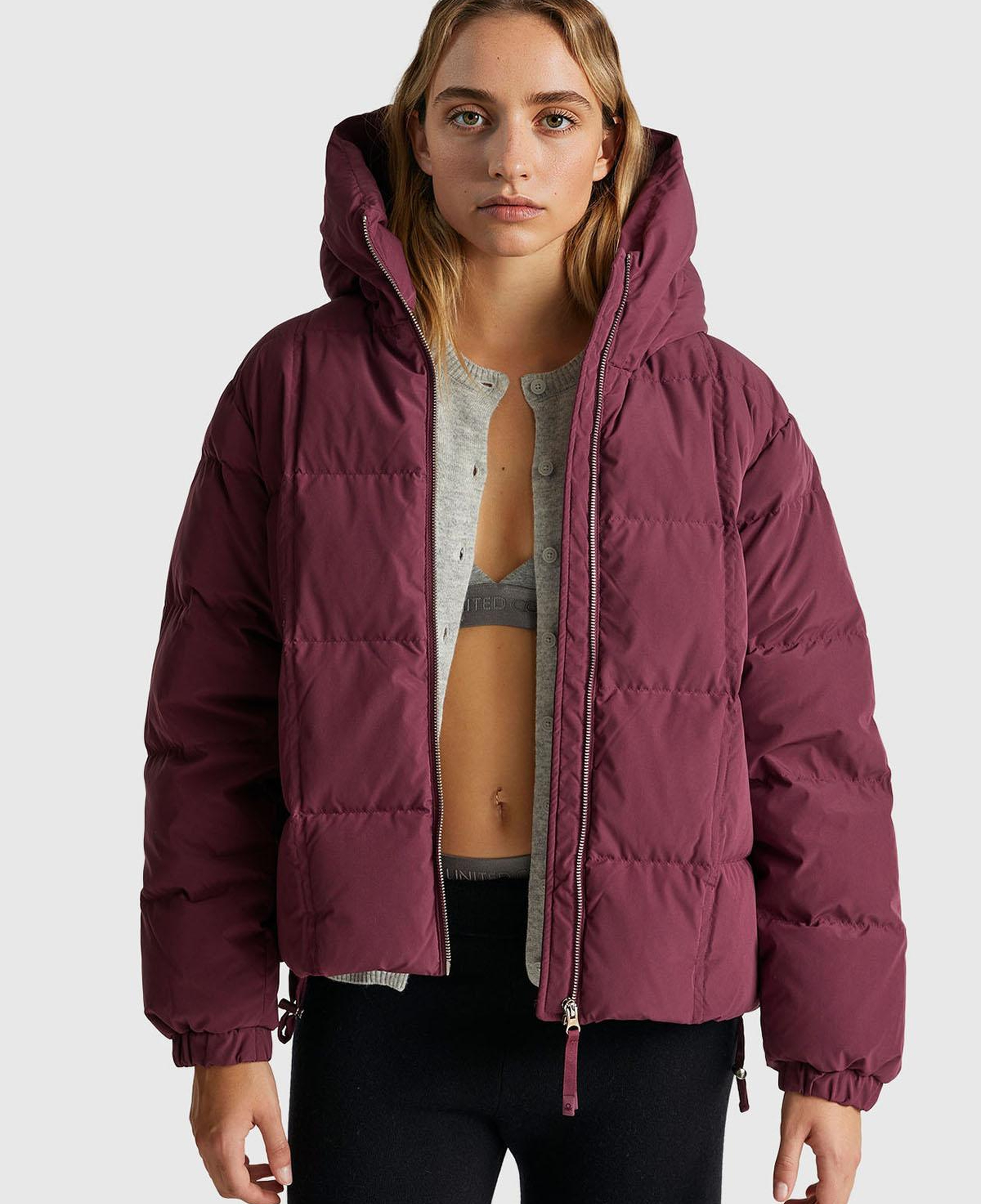 Kadın Mürdüm Kuş Tüyü Kapüşonlu Fermuarlı Kolu Lastikli Şişme Mont