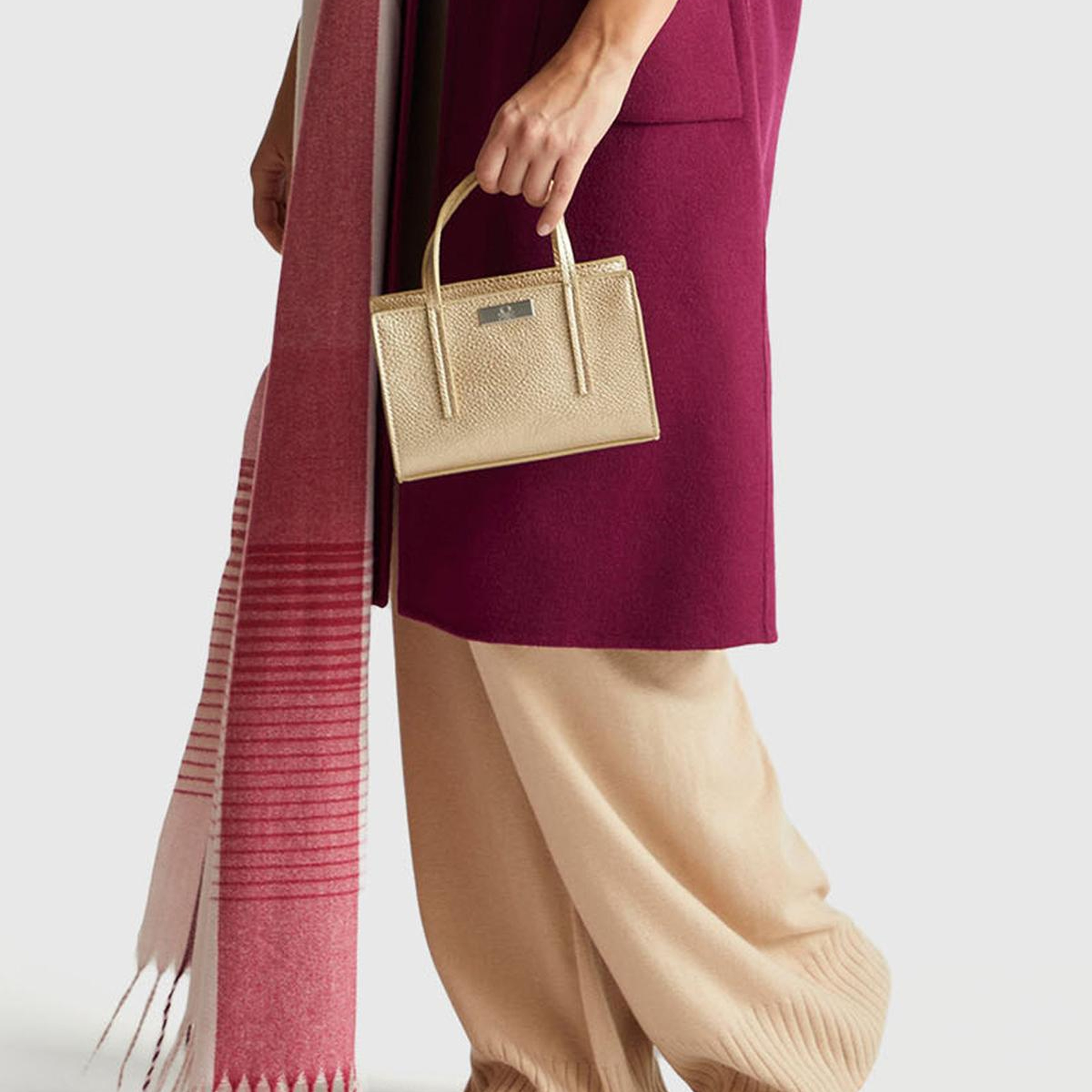 Kadın Mor Yün ve Viskoz Karışımlı Cep Detaylı Düğmeli Kruvaze Kaban