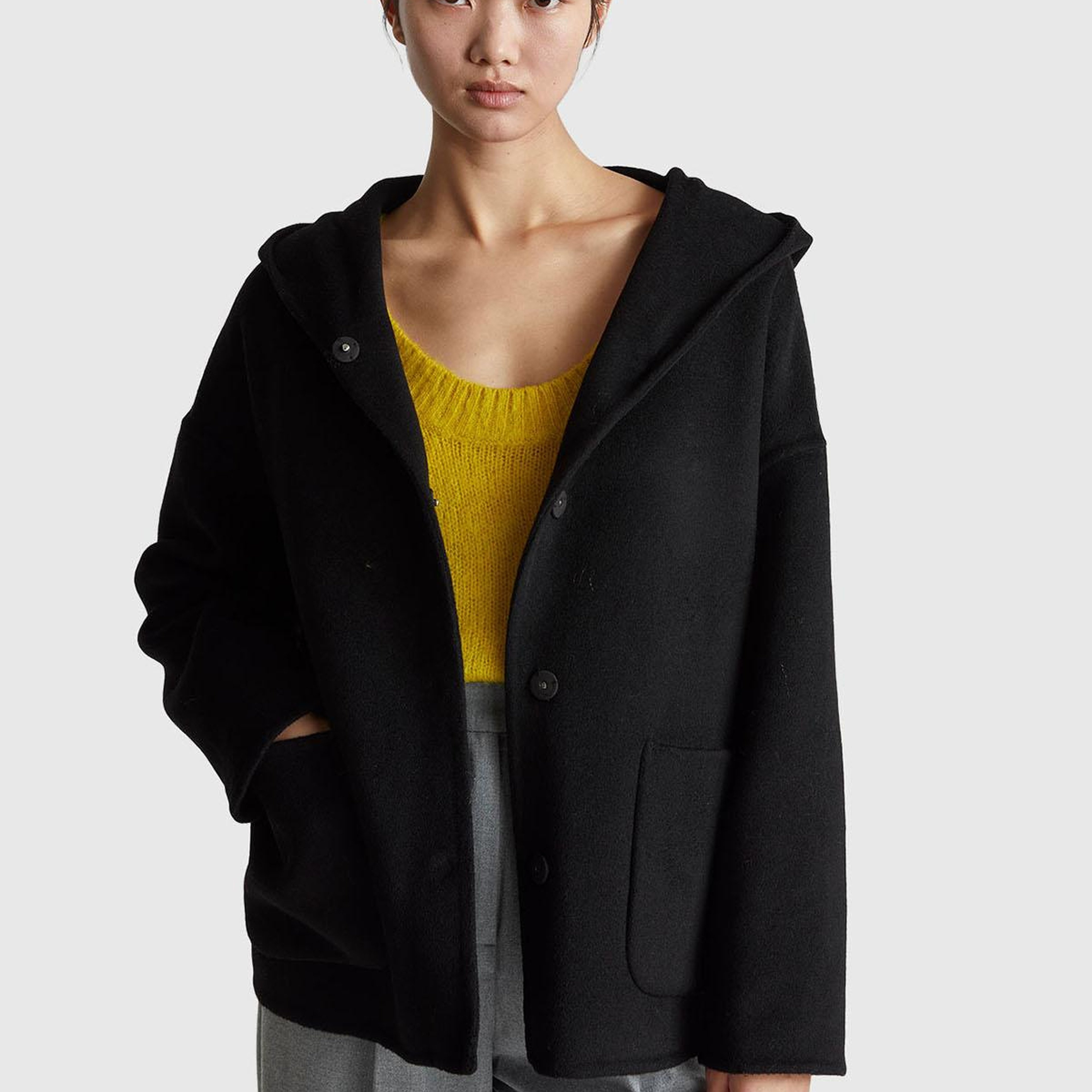 Kadın Siyah Yün ve Viskoz Karışımlı Çift Taraflı Cepli Kapüşonlu Palto