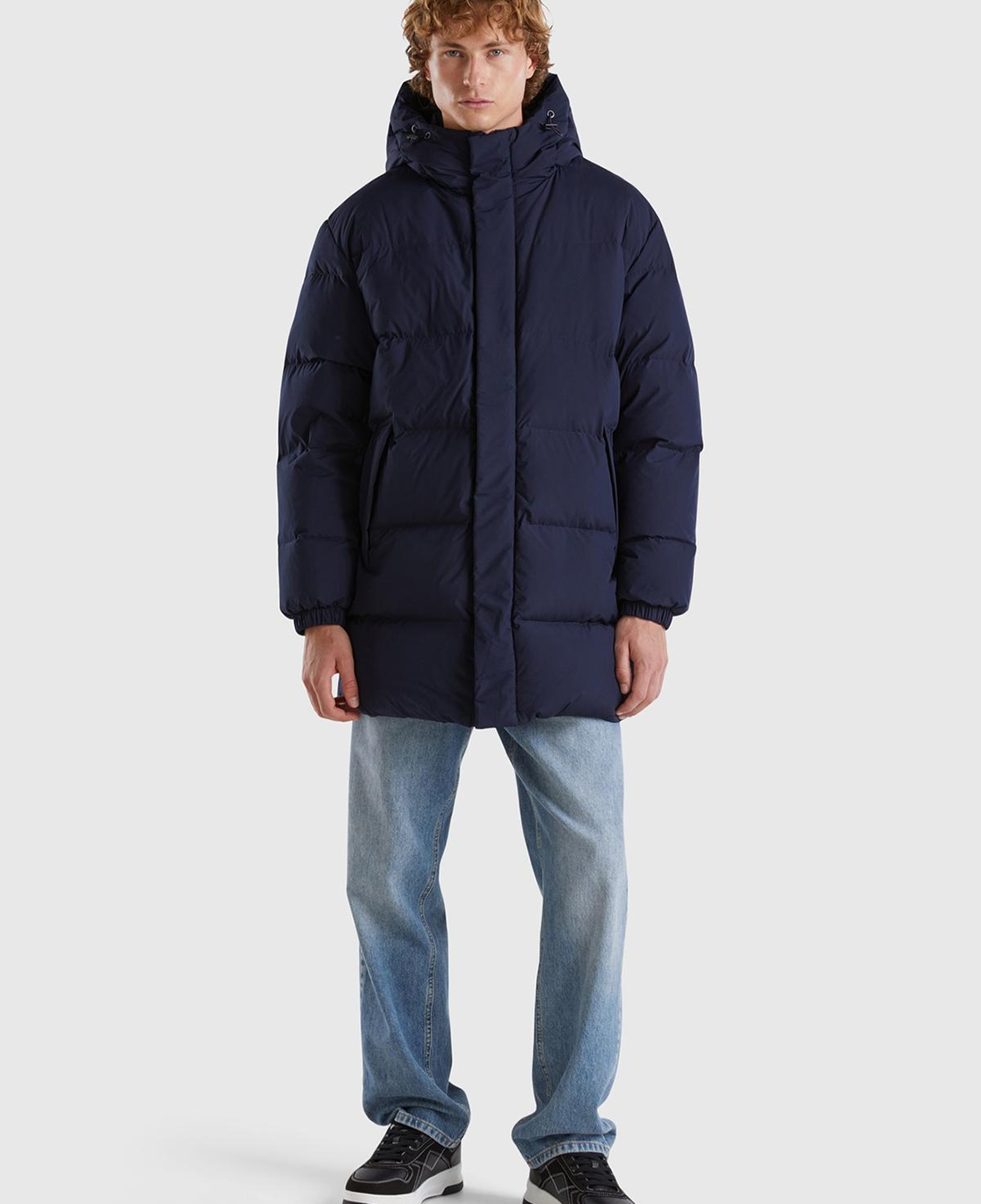 Erkek Lacivert Kaz Tüyü Dolgulu Yanları Cepli Gizli Fermuarlı Kapüşonlu Uzun Mont