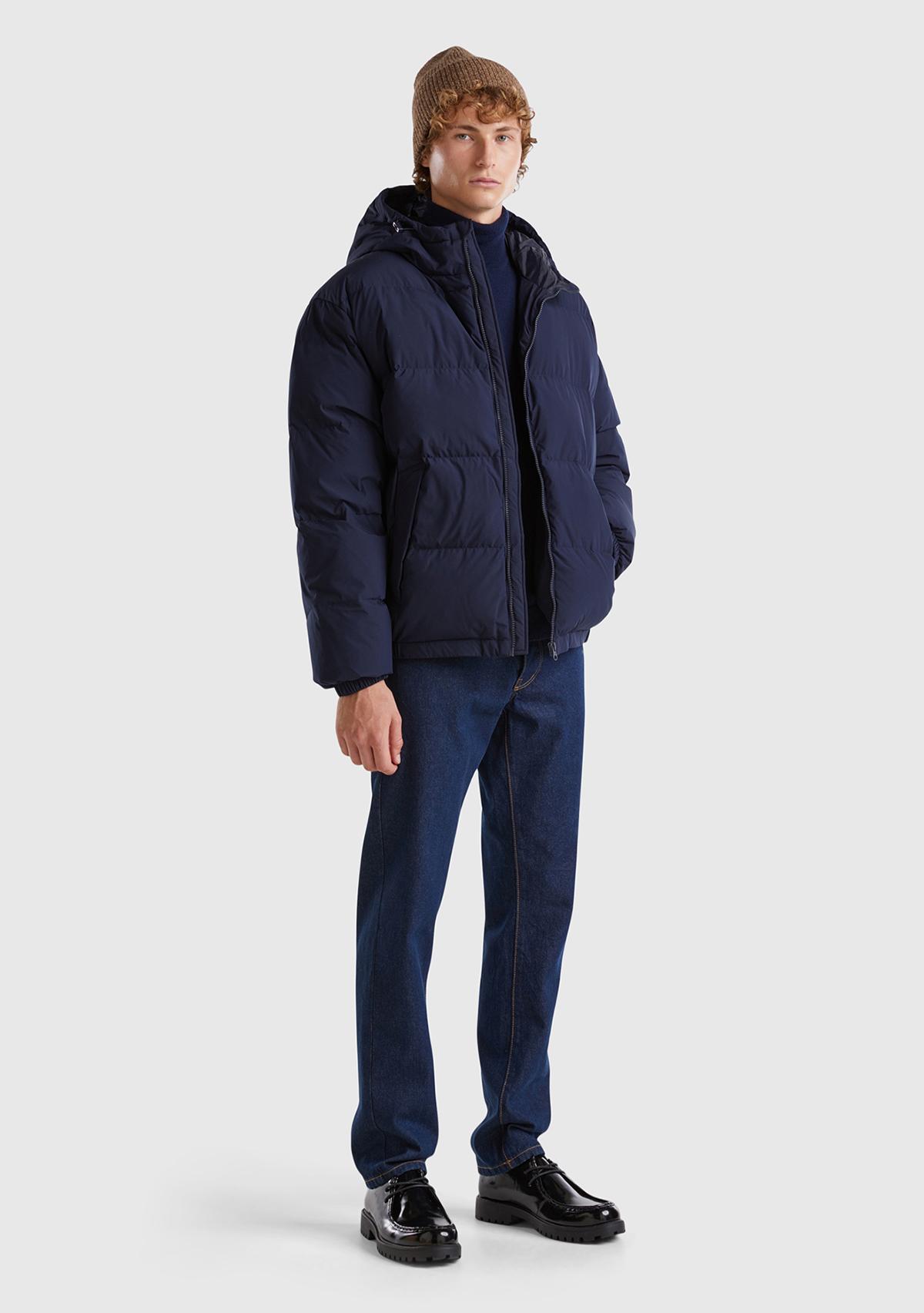 Erkek Lacivert Kaz Tüyü Dolgulu Yanları Cepli Gizli Fermuarlı Kapüşonlu Mont